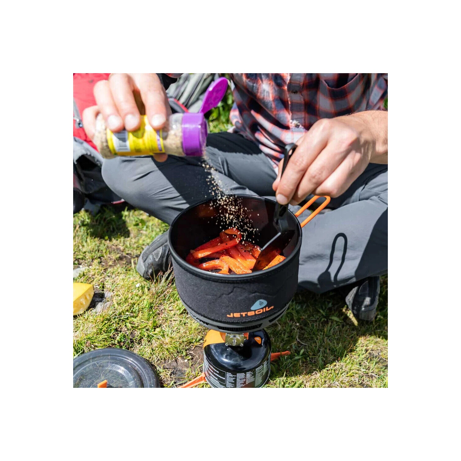 JETBOIL FLUXRING 1.5L COOKING POT 2X faster boiling | Highly efficient non-stick