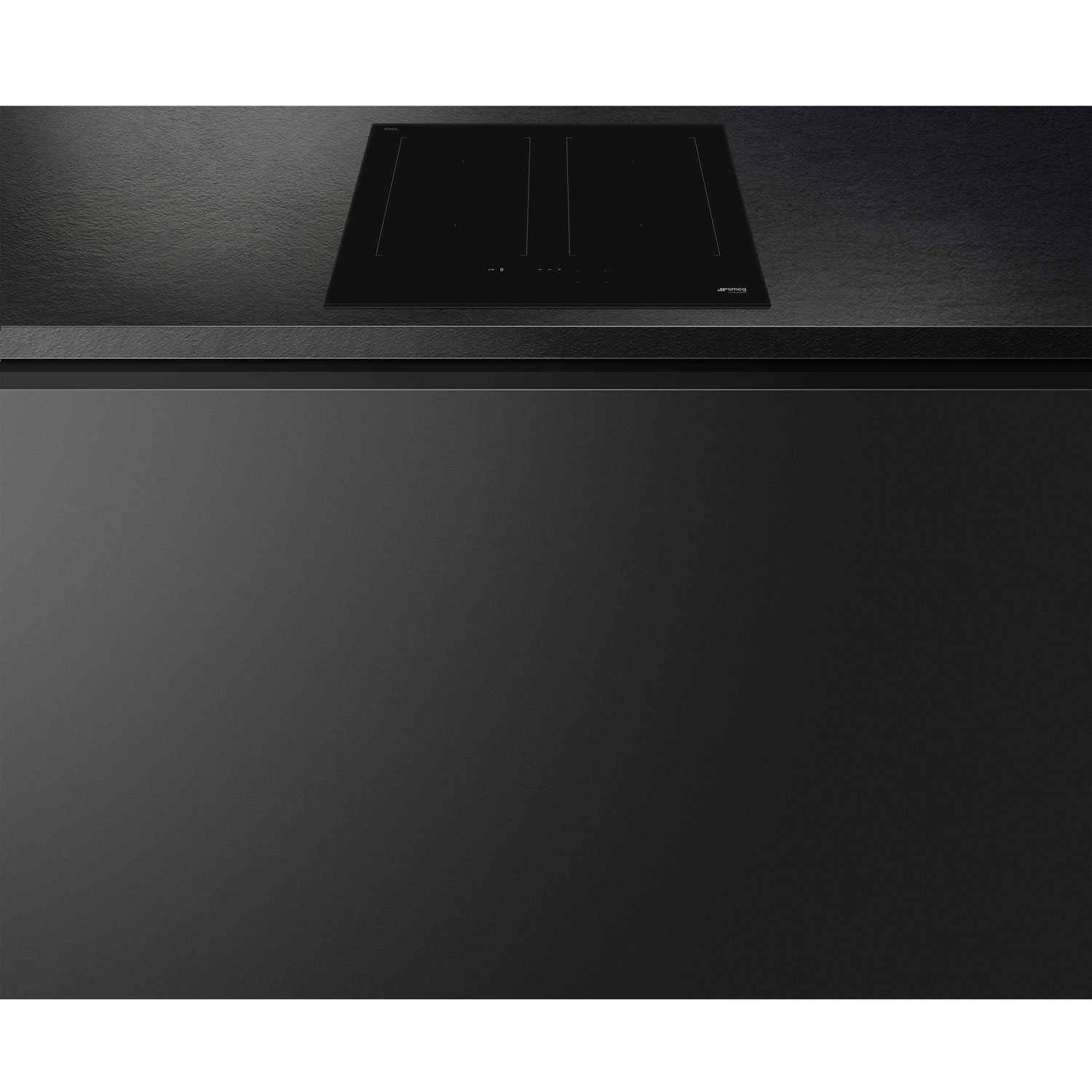 Surface de cuisson à induction de 24 po à 4 éléments de Smeg - Noir