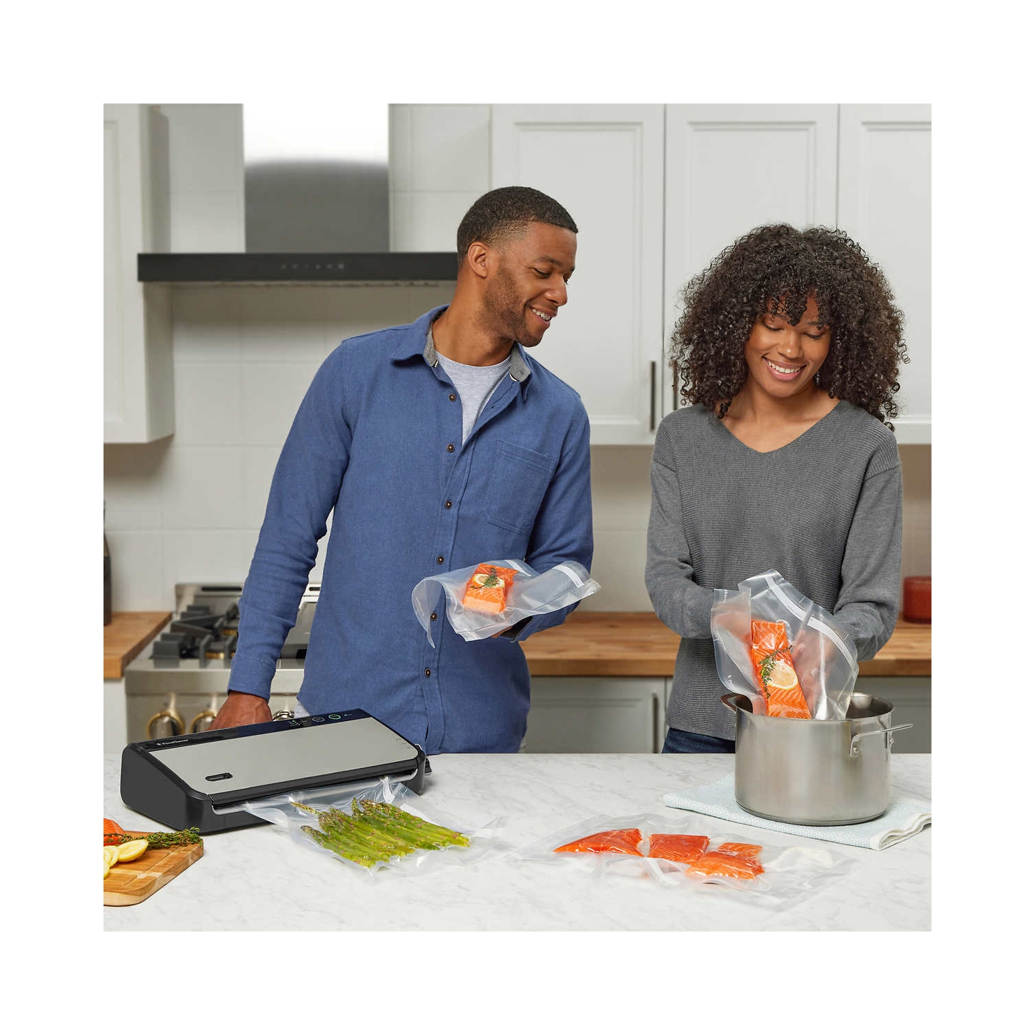 Scelleuse sous vide de FoodSaver avec scelleuse portative