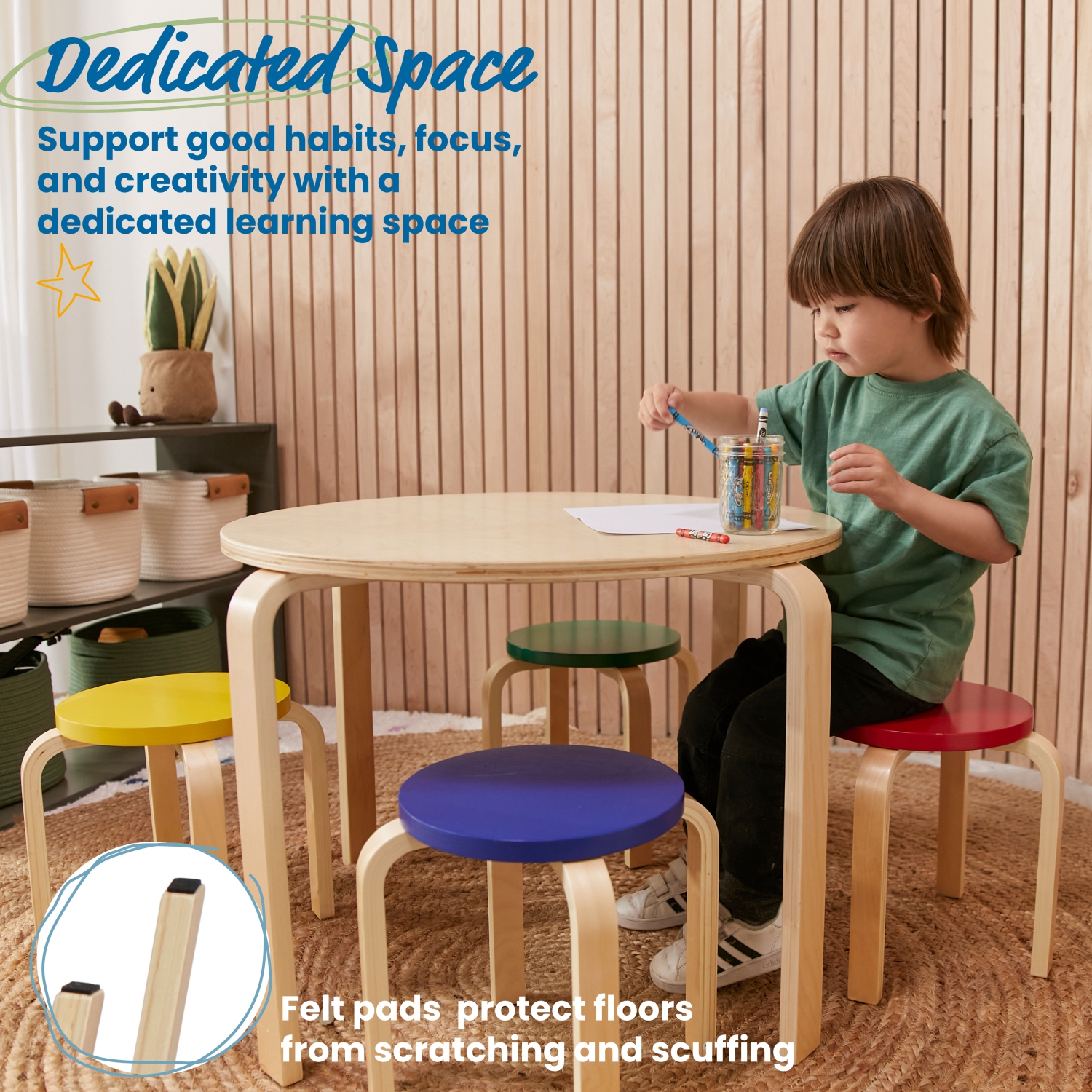 Ensemble table ronde en bois cintré et tabouret, mobilier pour enfants, 5 pièces