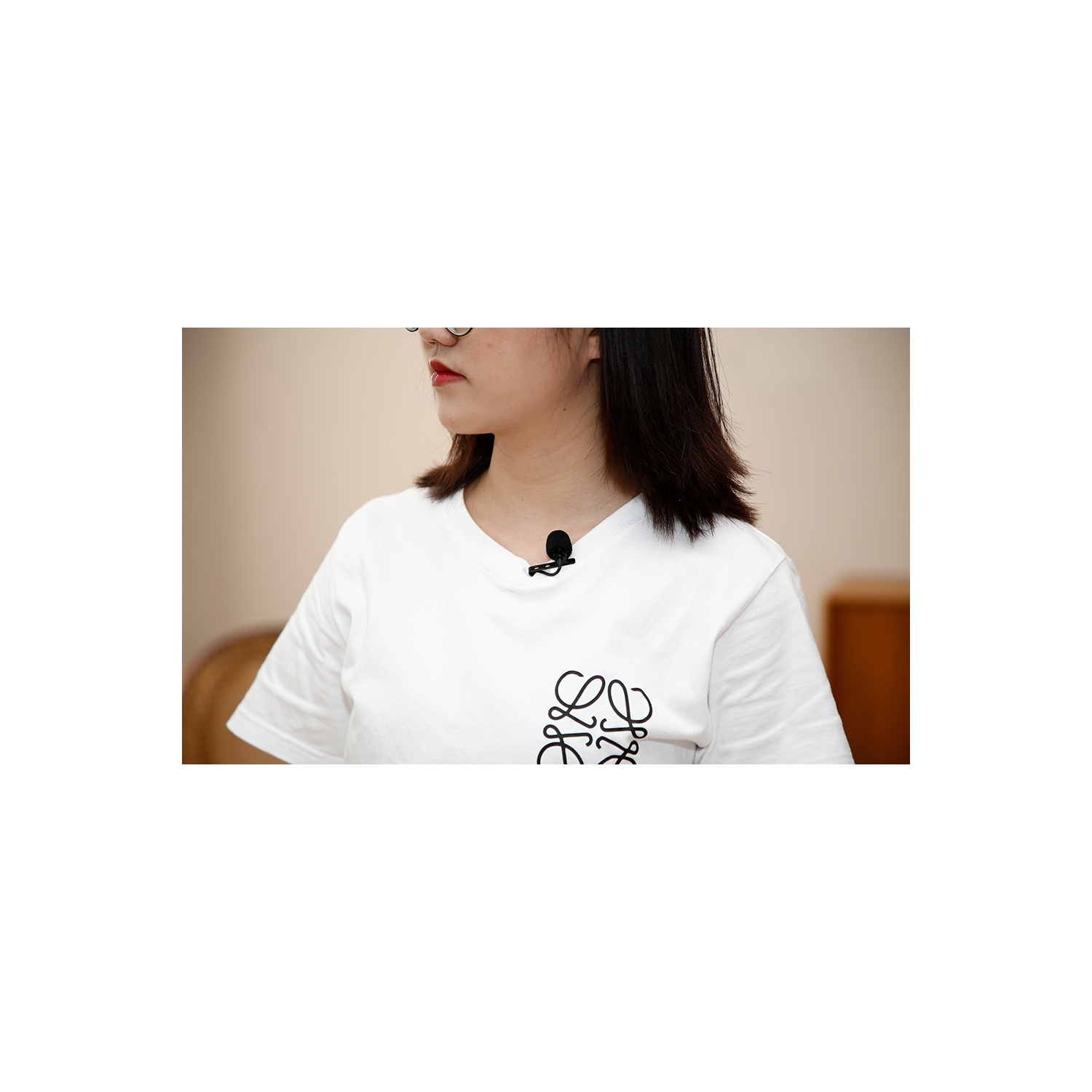 Saramonic SR-WM2100-U1 2.4Ghz Wireless Lavalier Microphone System, USB-C