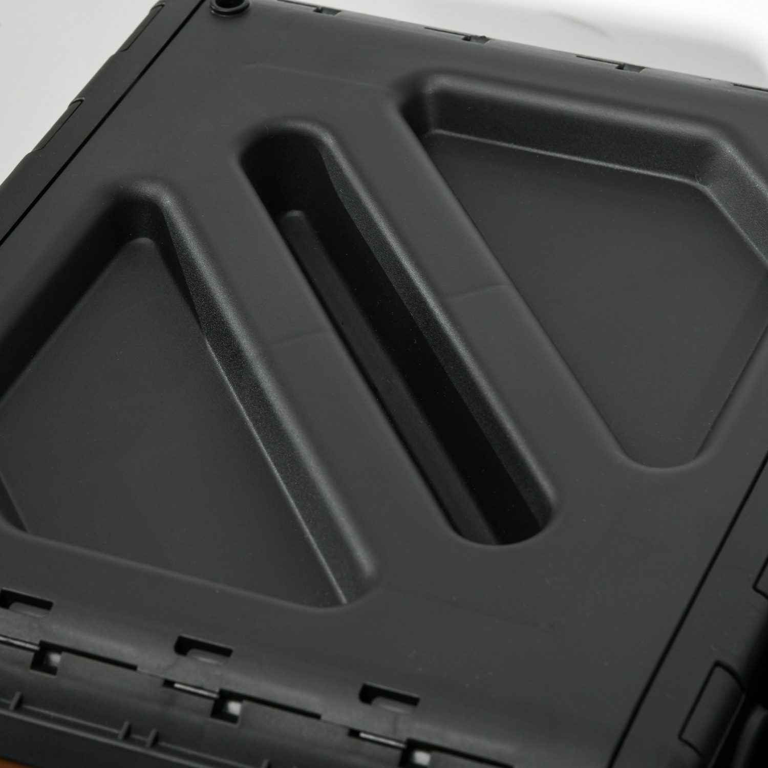 Outsunny – Bac à compost à deux chambres de 34,5 gallons, composter rotatif, gobelet à compost avec 24 ouvertures de ventilation et pattes en acier,