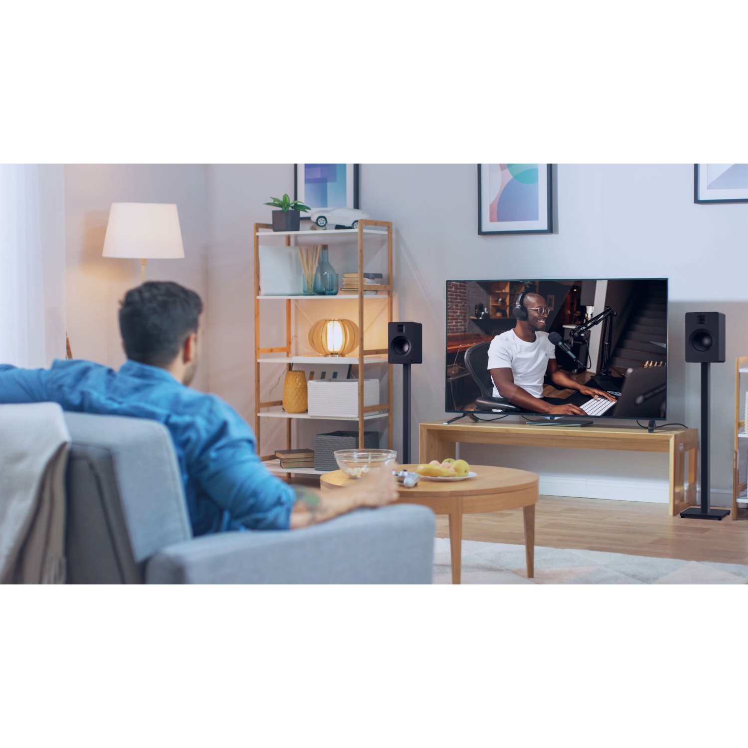 Kanto ST28 28" Universal Bookshelf Speaker Floor Stand - Black, Pair