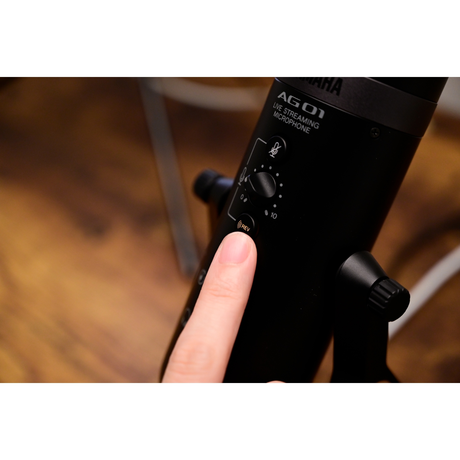 Yamaha AG01 USB Microphone - White