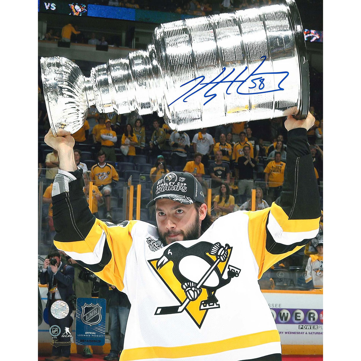Frameworth Pittsburgh Penguins: Kris Letang 2017 Stanley Cup-V Signed Photo