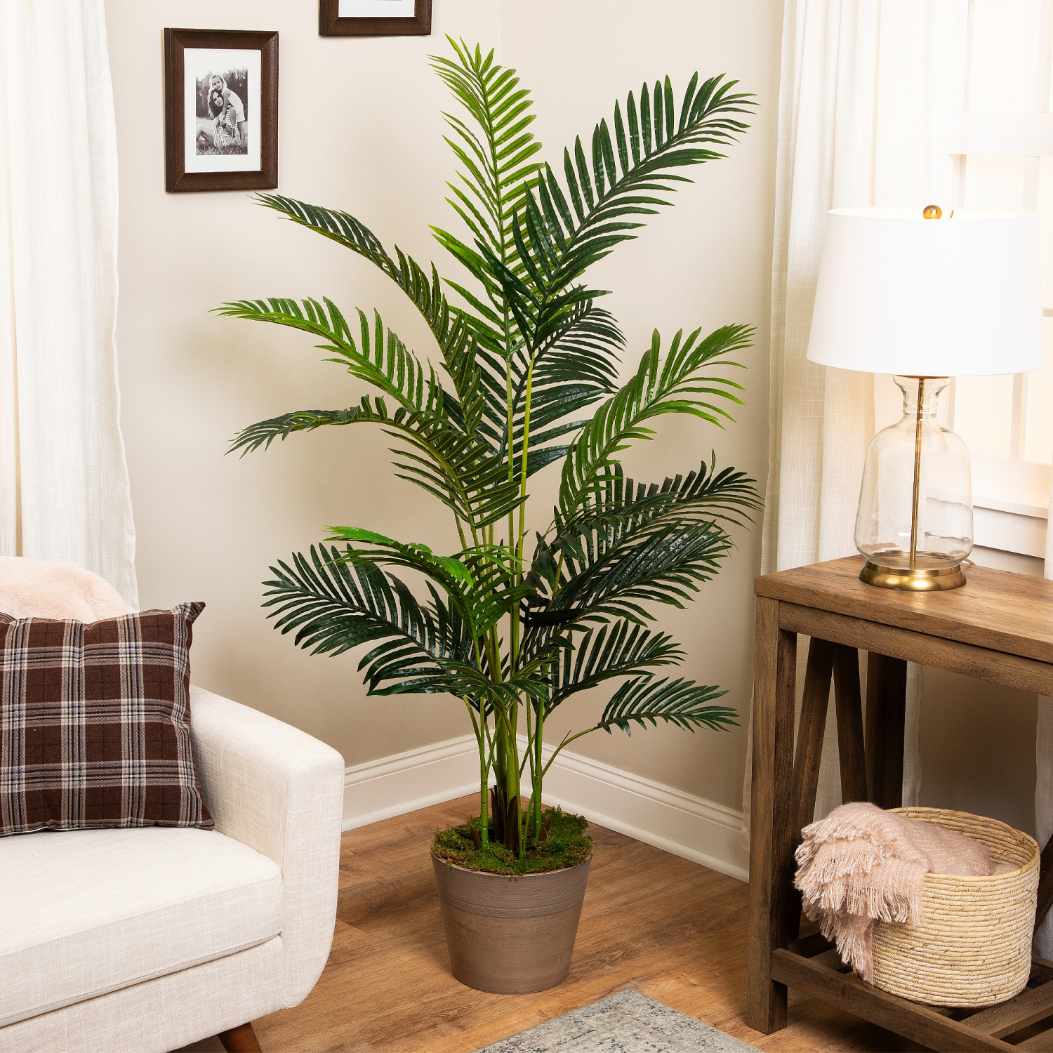 Potted Artificial Green Areca Palm Tree - 5.25'