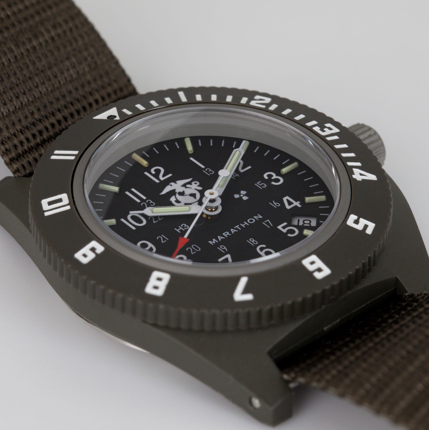 MARATHON- Official USMC Sage Green Pilot's Navigator with Date on Ballistic Nylon Strap 41mm