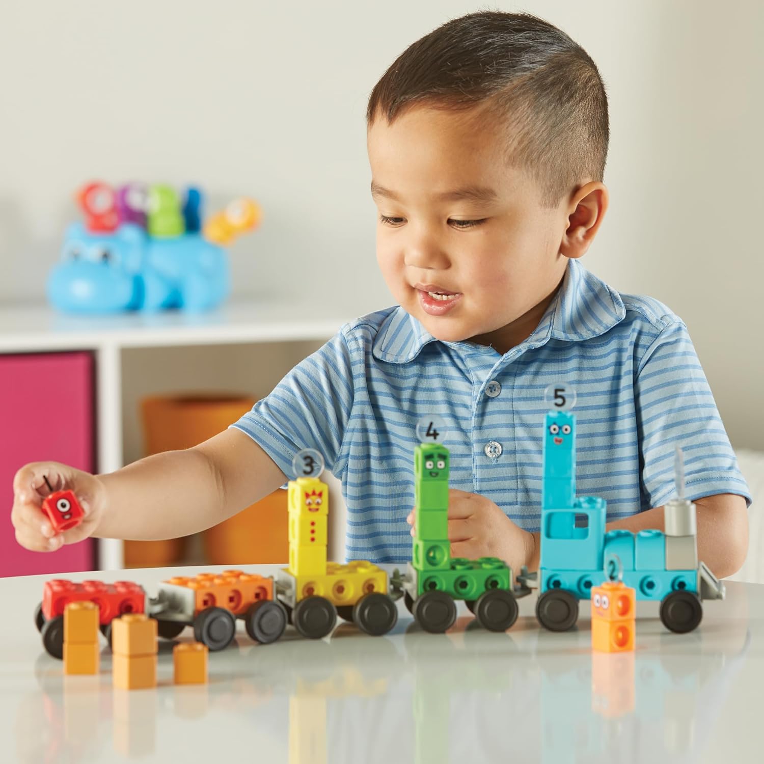 Ensemble d'activités avec cubes de mathématiques de train Numbers Block Express – le cadeau de Noël idéal pour votre tout-petit! Jouet éducatif et