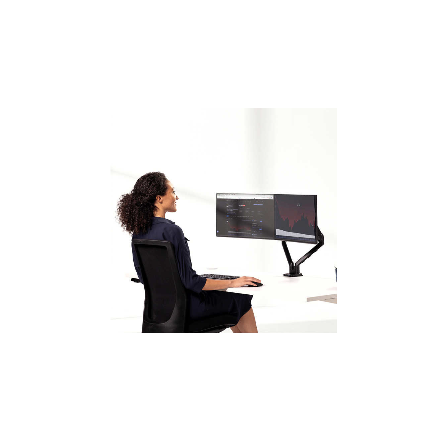 Moniteur réglable à deux bras