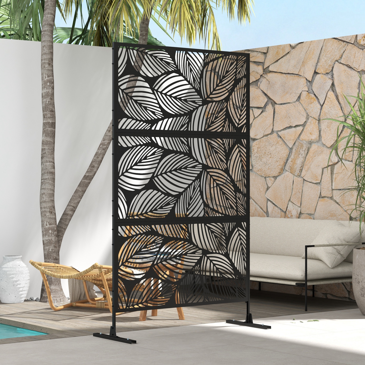 Outsunny Metal Outdoor Privacy Screen, Decorative Outdoor Divider with Stand and Expansion Screws, Freestanding Privacy Panel for Garden, Backyard,