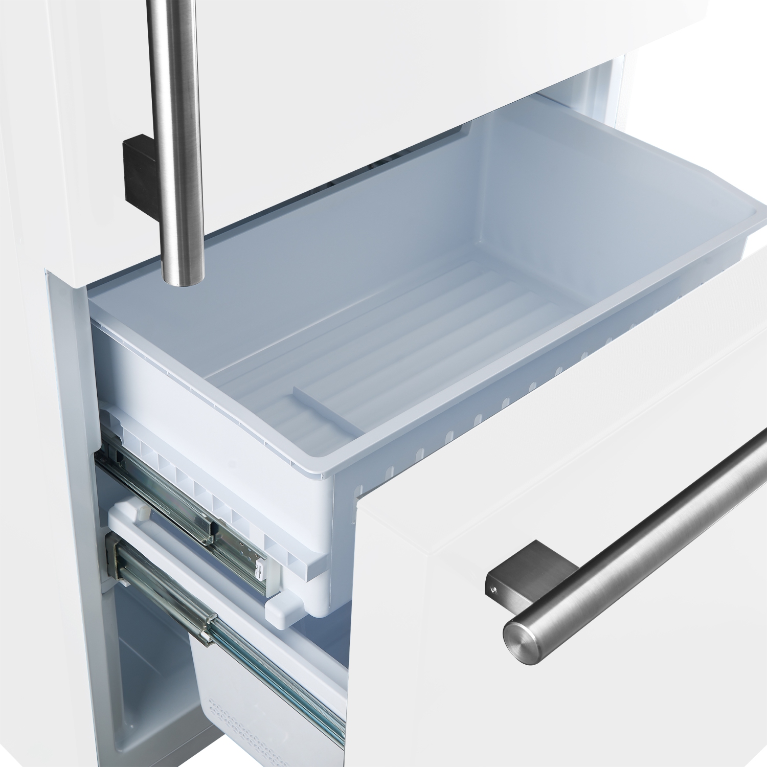 Forno Milano – Réfrigérateur à porte battante à congélateur inférieur et à droite de 31&nbsp;po, blanc, 17,2 pi3 avec Poignées en laiton antique