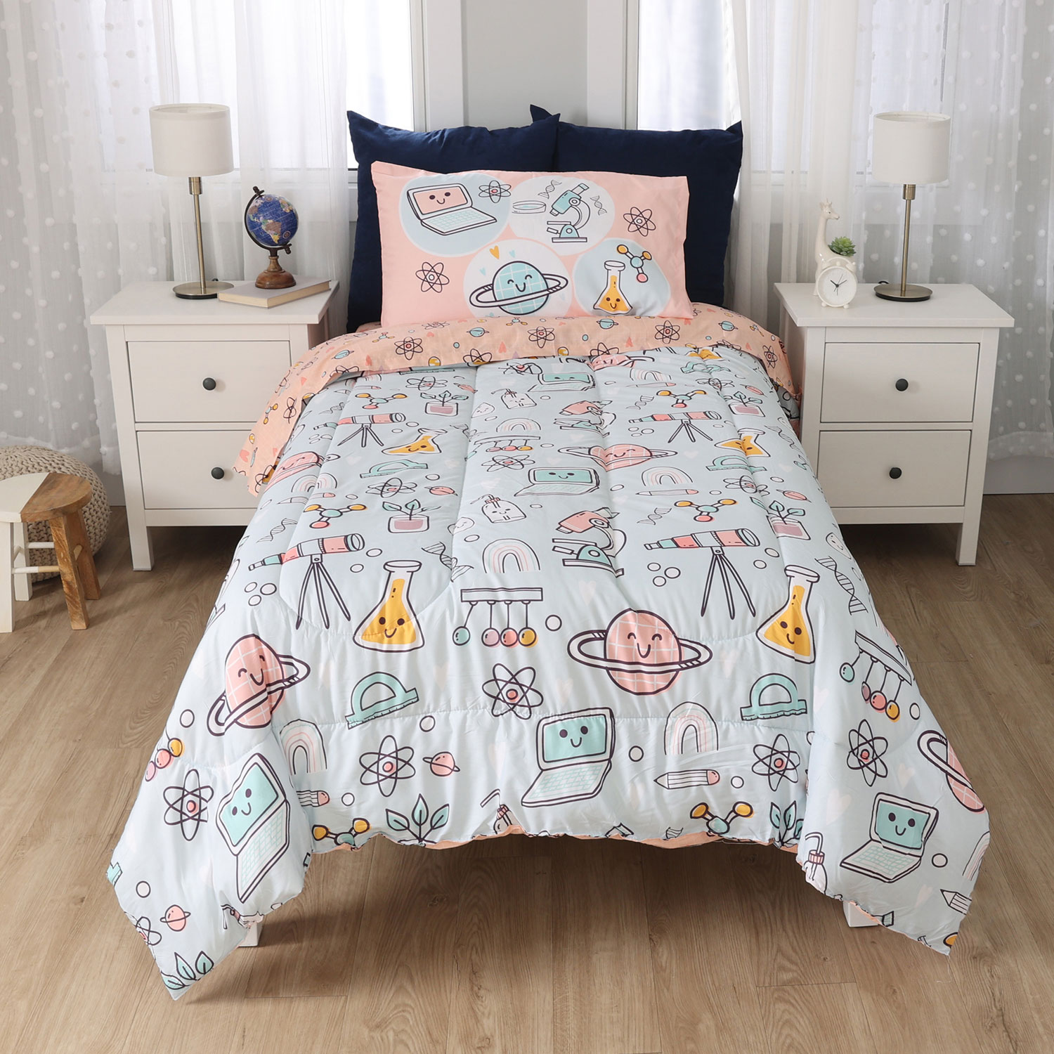 Nemcor 4-Piece Reversible Bed Set - Twin - Science