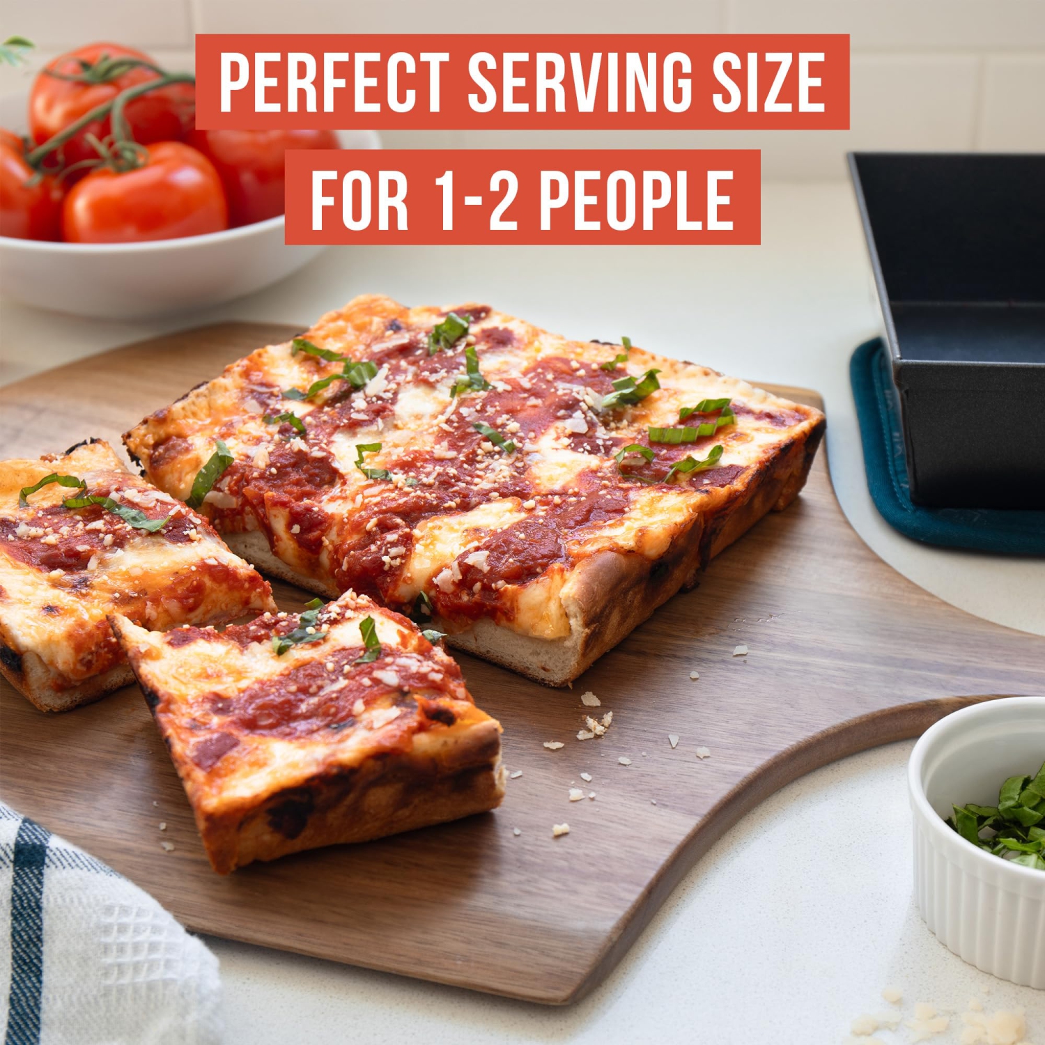 Chef Pomodoro Authentic Detroit-Style Pizza Pan, Compact 10 x 8-Inch, Commercial-Grade Hard Anodized Aluminum, Pre-Seasoned Deep Dish Bakeware,