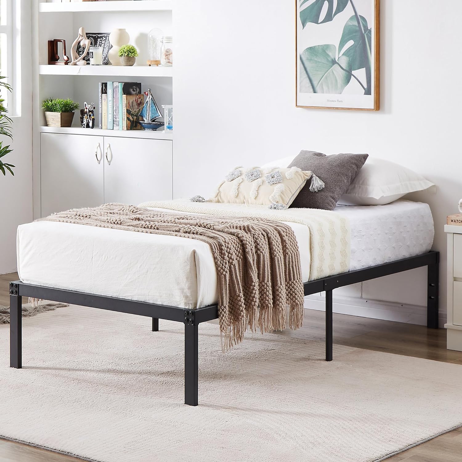 Cadre de lit plateforme en métal de 14 po/base de matelas facile à assembler/lattes en acier robuste/pas de sommier requis - lit simple