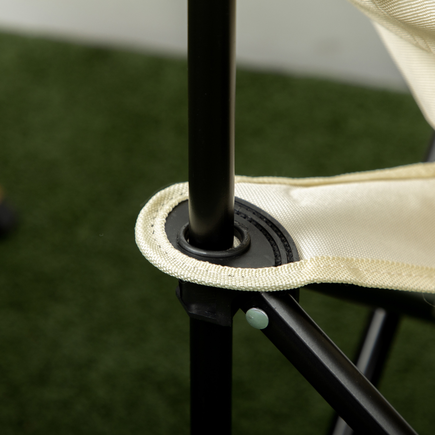 Outsunny Lightweight Camping Chair for Adults, Portable Folding Chair with Carry Bag and Side Pocket for Hiking, Beach, Picnic, Backpacking, White