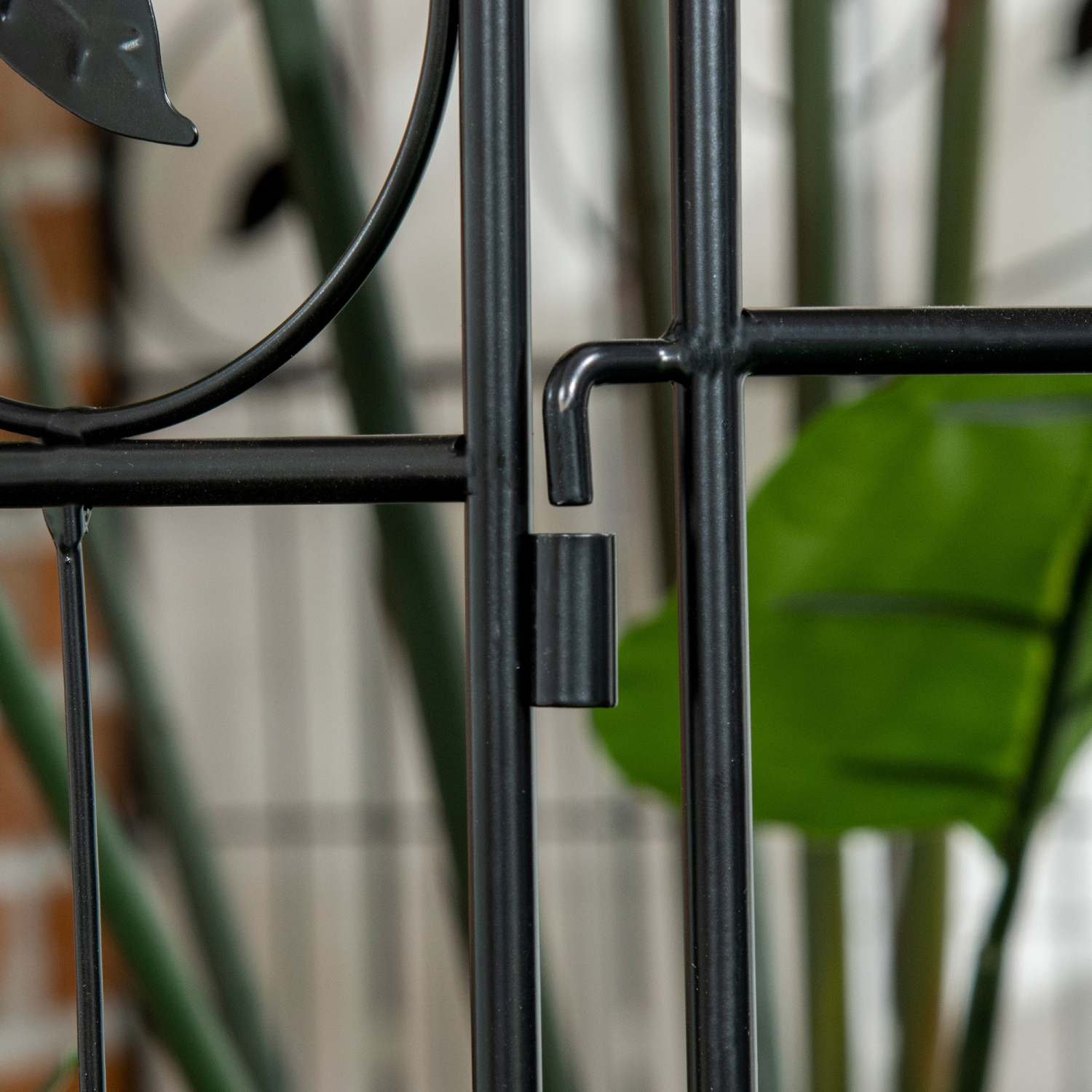 Outsunny Garden Fence, 4 Pack Metal Fence Panels, 11.5' Decorative Border Flower Edging for Yard, Landscape, Patio, Outdoor Decor, 43" H, Square Vines