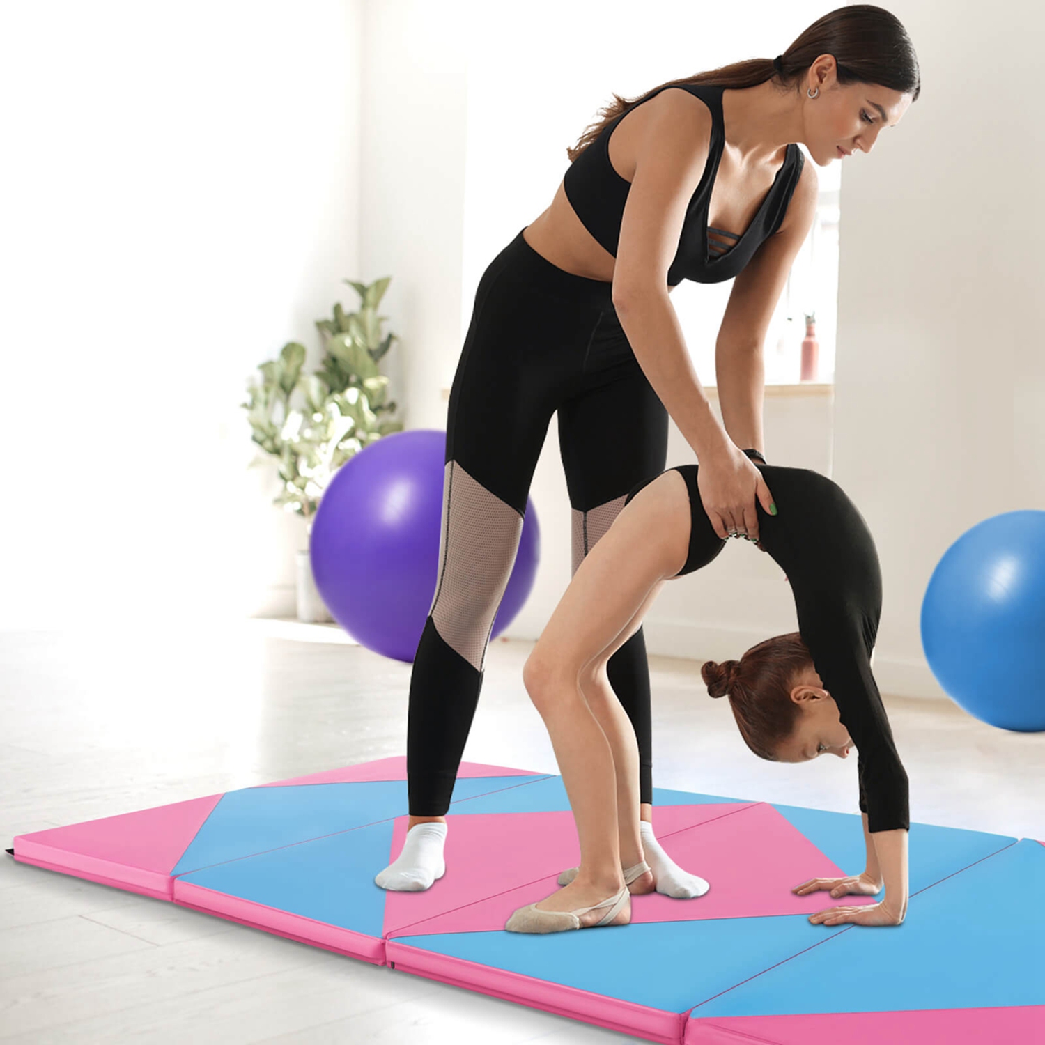 Costway Folding Gymnastics Mat 8' x 4' x 2" PU Leather Tumbling Exercise Mat Yoga Gym