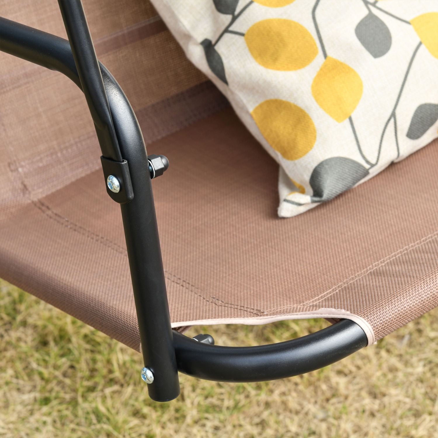 Balancelle de patio pour 2 personnes Outsunny, banc de porche à 2 places avec auvent réglable, siège en filet respirable et cadre en acier pour