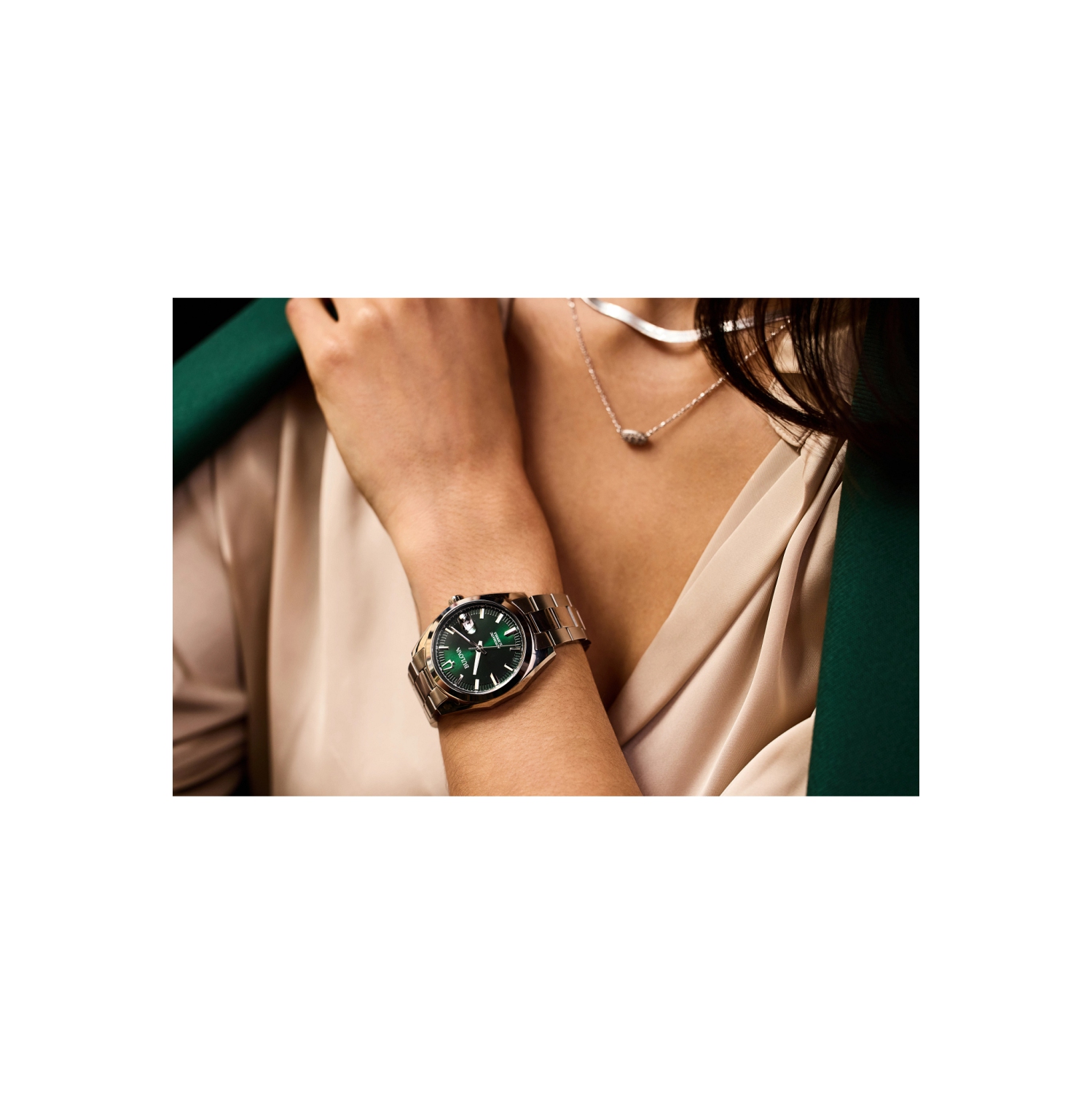 Montre automatique pour hommes Surveyor 39&nbsp;mm de Bulova avec boîtier et bracelet en acier inoxydable argenté et cadran vert