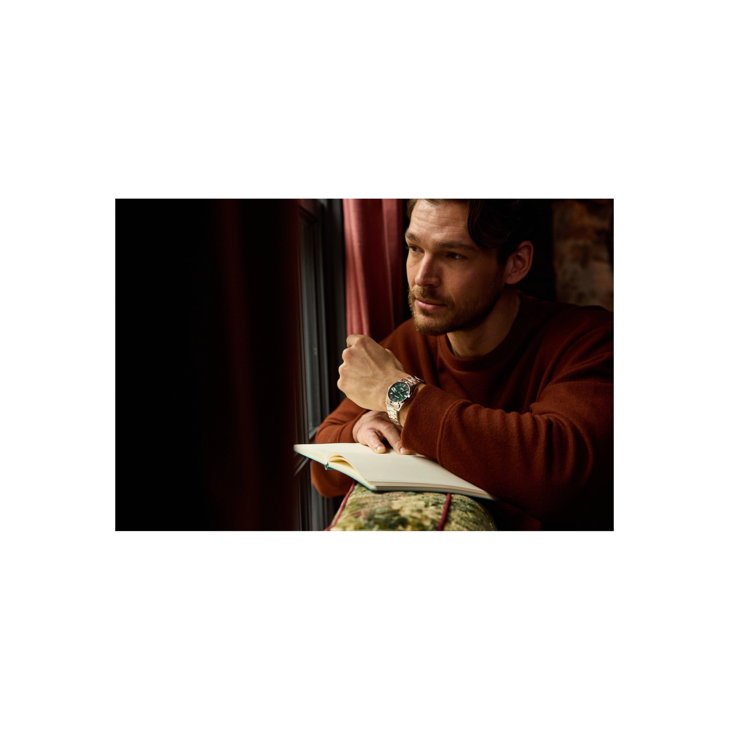 Montre automatique pour hommes Surveyor 39&nbsp;mm de Bulova avec boîtier et bracelet en acier inoxydable argenté et cadran vert