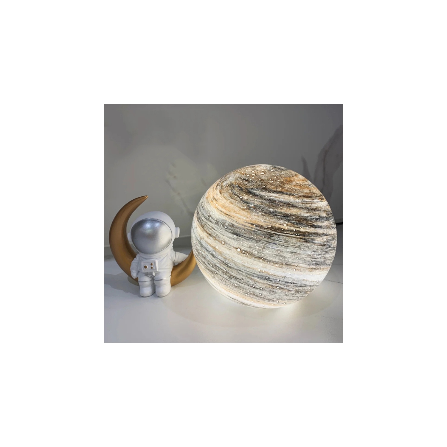 Bonsai Bright Wandering Earth LED Portable Lamp - USB Powered Night light