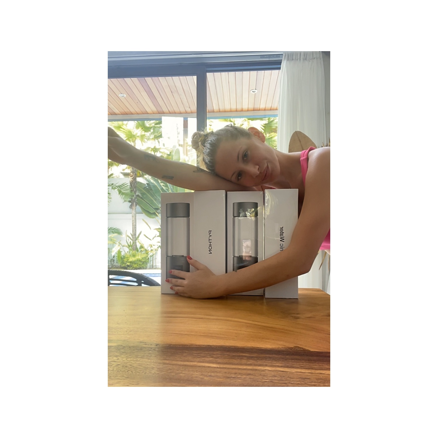 Python Bionic Hydrogen Water Bottle - Clinically Tested SPE & PEM Technology for Healthy Aging and Cellular Renewal - Anti-Aging Water Ionizer for