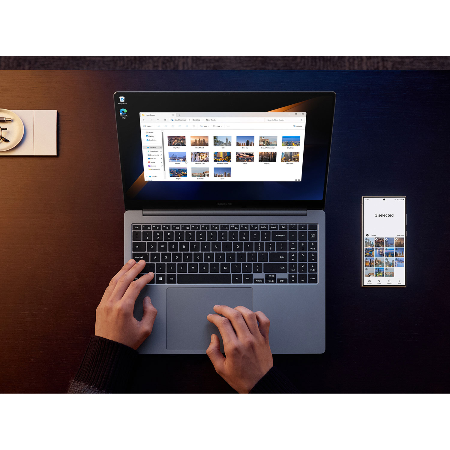 Samsung Galaxy Book4 Ultra 16" Touchscreen Laptop