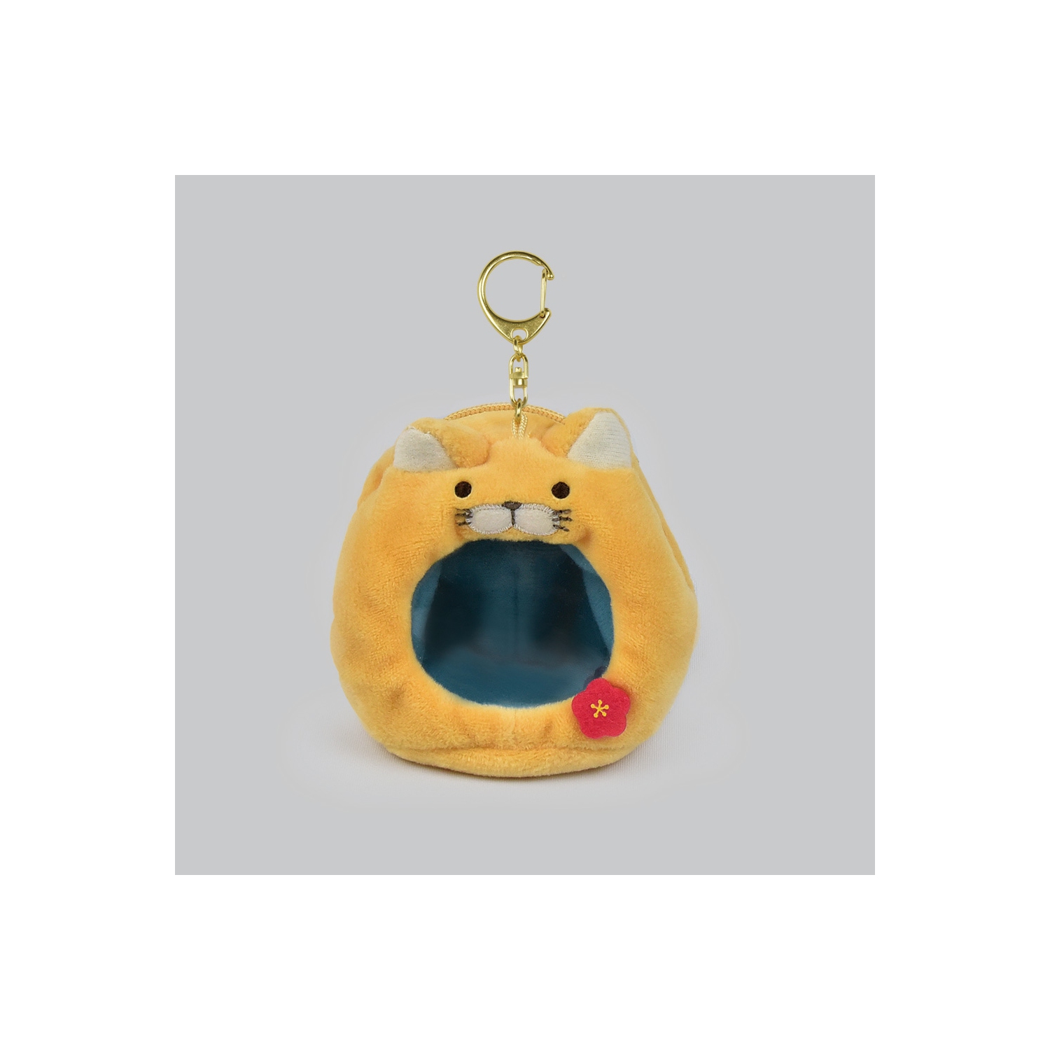 Amuse Co. Amuse Plushie: Amuchaland Poach Higemanju Pouch Plush