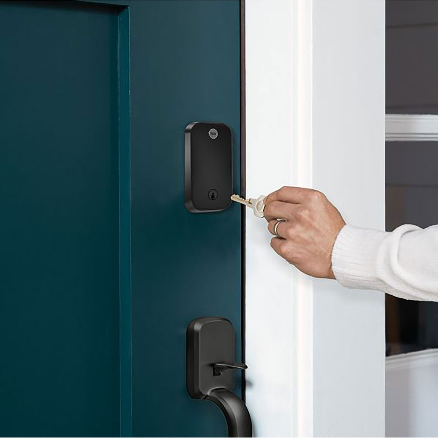 Yale Assure Lock 2 KeyTouchscreen Wi-Fi Smart Lock with Biometric Keypad - Black