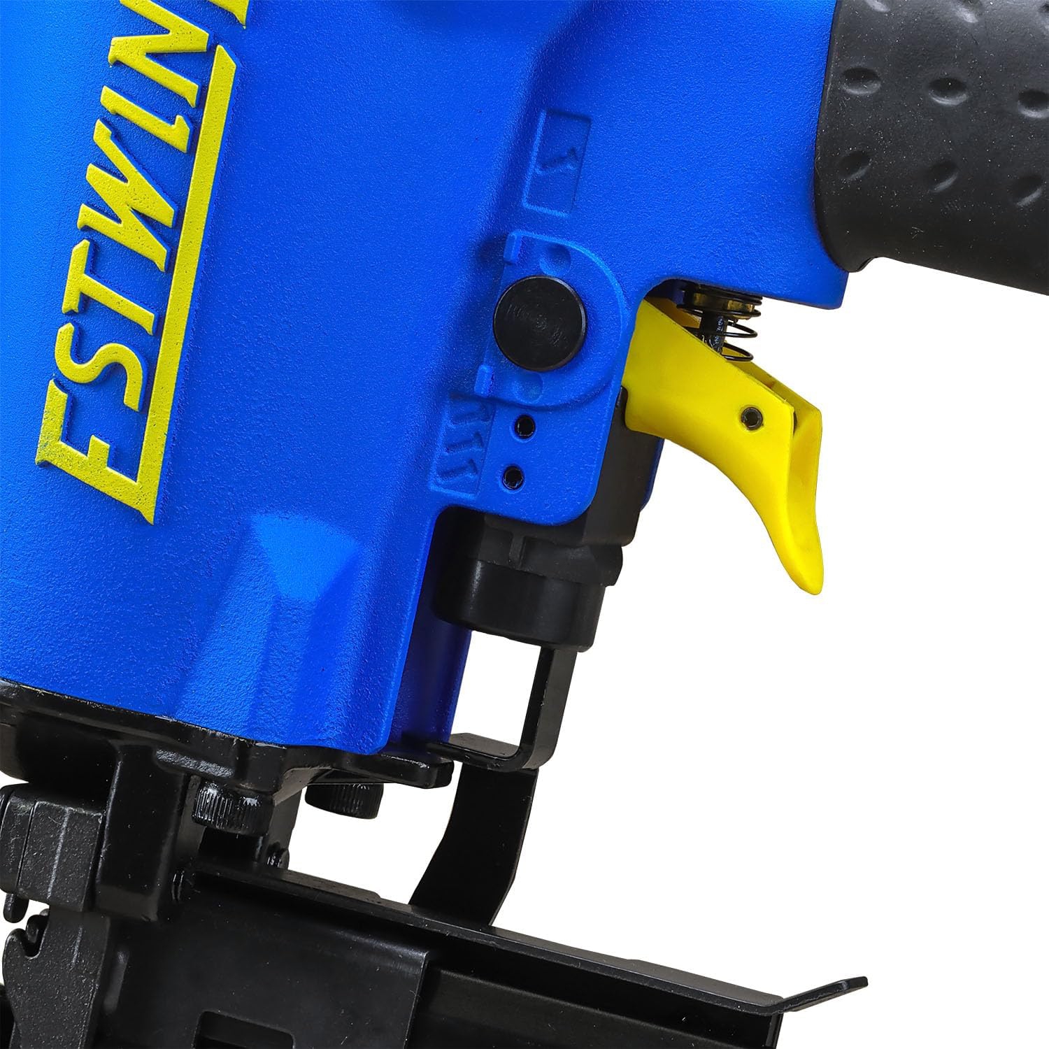 Agrafeuse pour clôture pneumatique 1-9/16 po de calibre 10,5 avec crochet de ceinture en métal réglable d'Estwing EFS105, raccord pivotant
