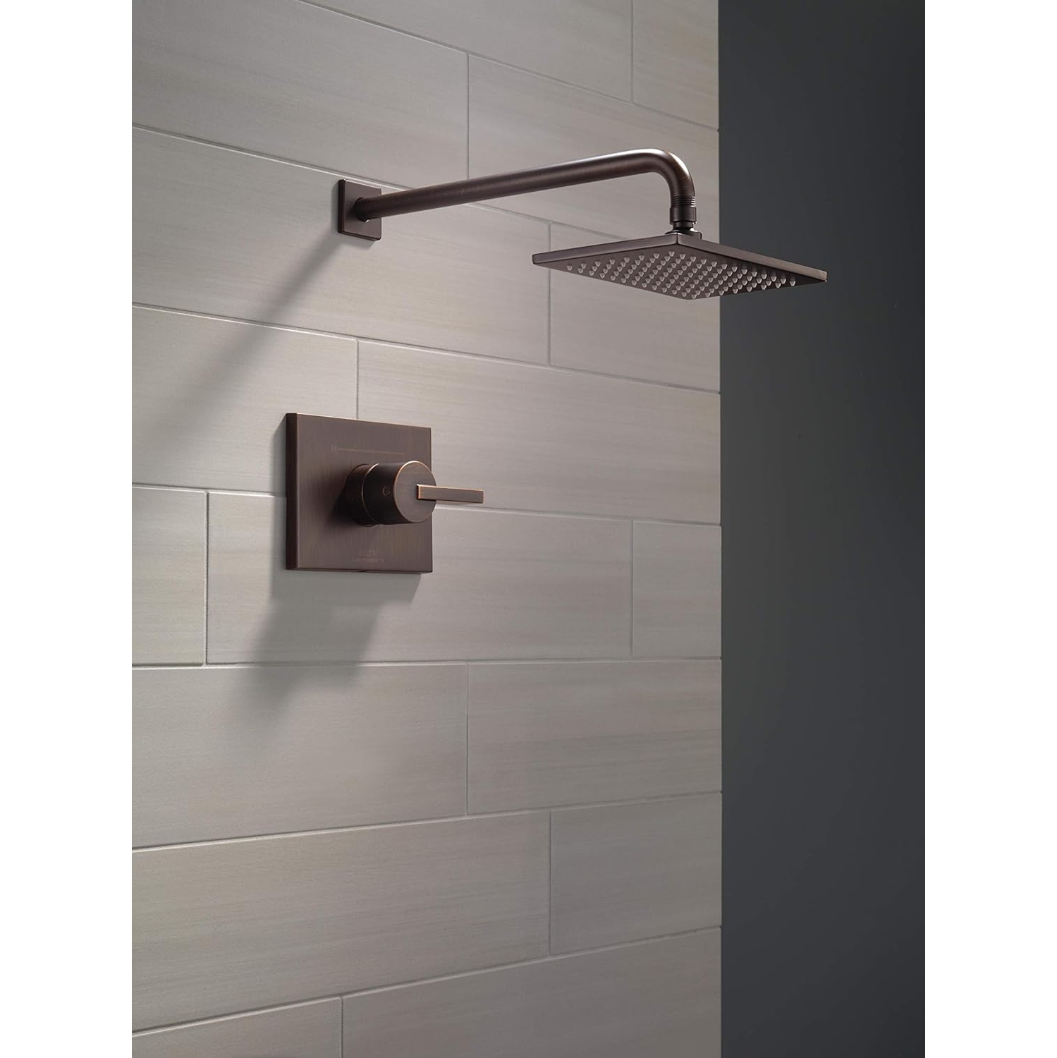 Delta Faucet Vero 14 Series Single-Function Shower Faucet Set, Rain Shower Head, Venetian Bronze T14253-RB
