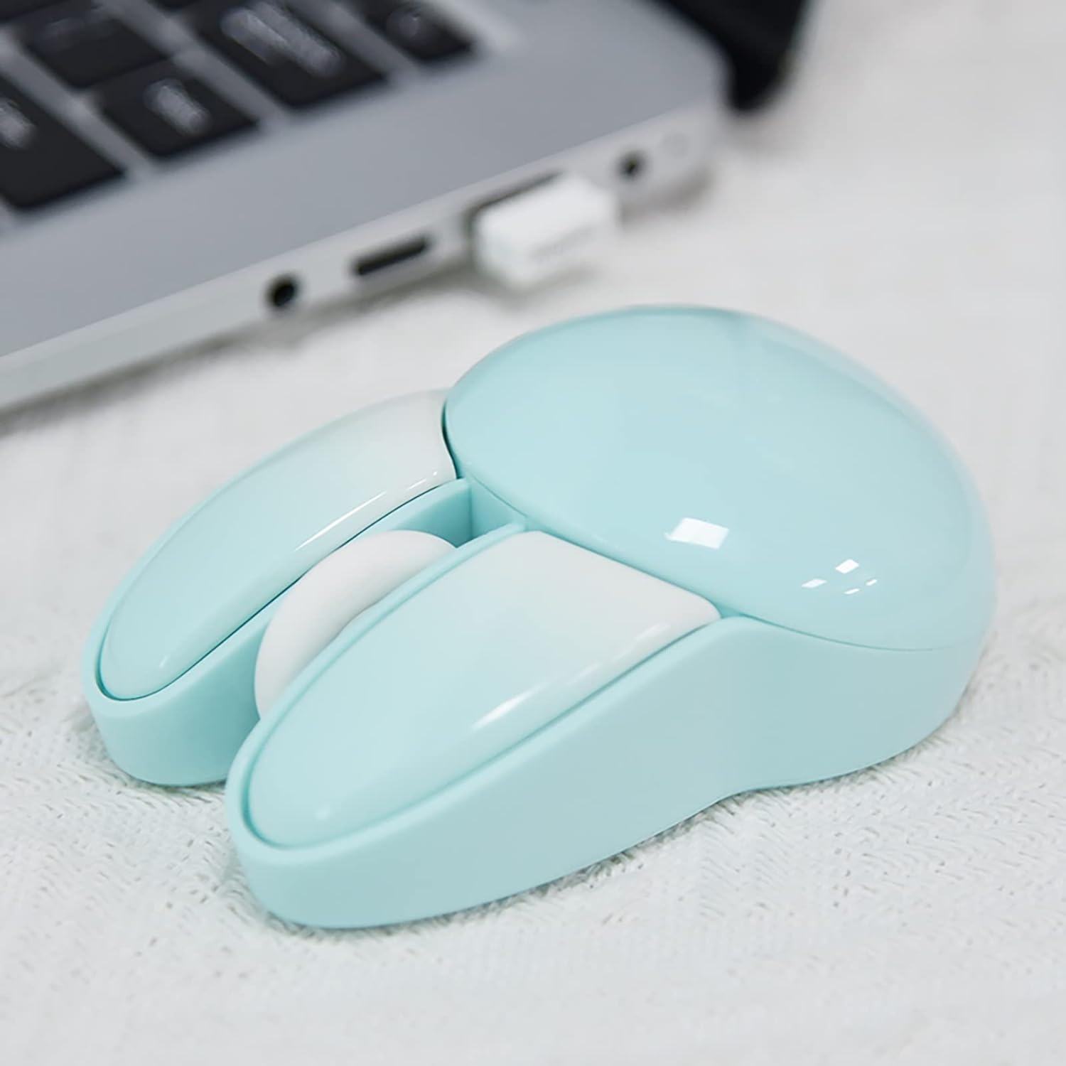 Cute Bunny Wireless Mouse, Lightweight Soundless Mouse, 2.4G Wireless Mice, Candy Colors, Kawaii Rabbit Mouse for Girls and Kids
