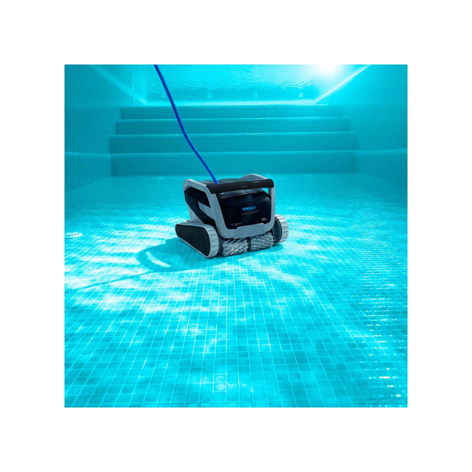 Aspirateur de piscine robotique Dolphin Explorer E70 avec contrôle Wi-Fi – panier universel inclus pour un rangement sans tracas – idéal pour tous