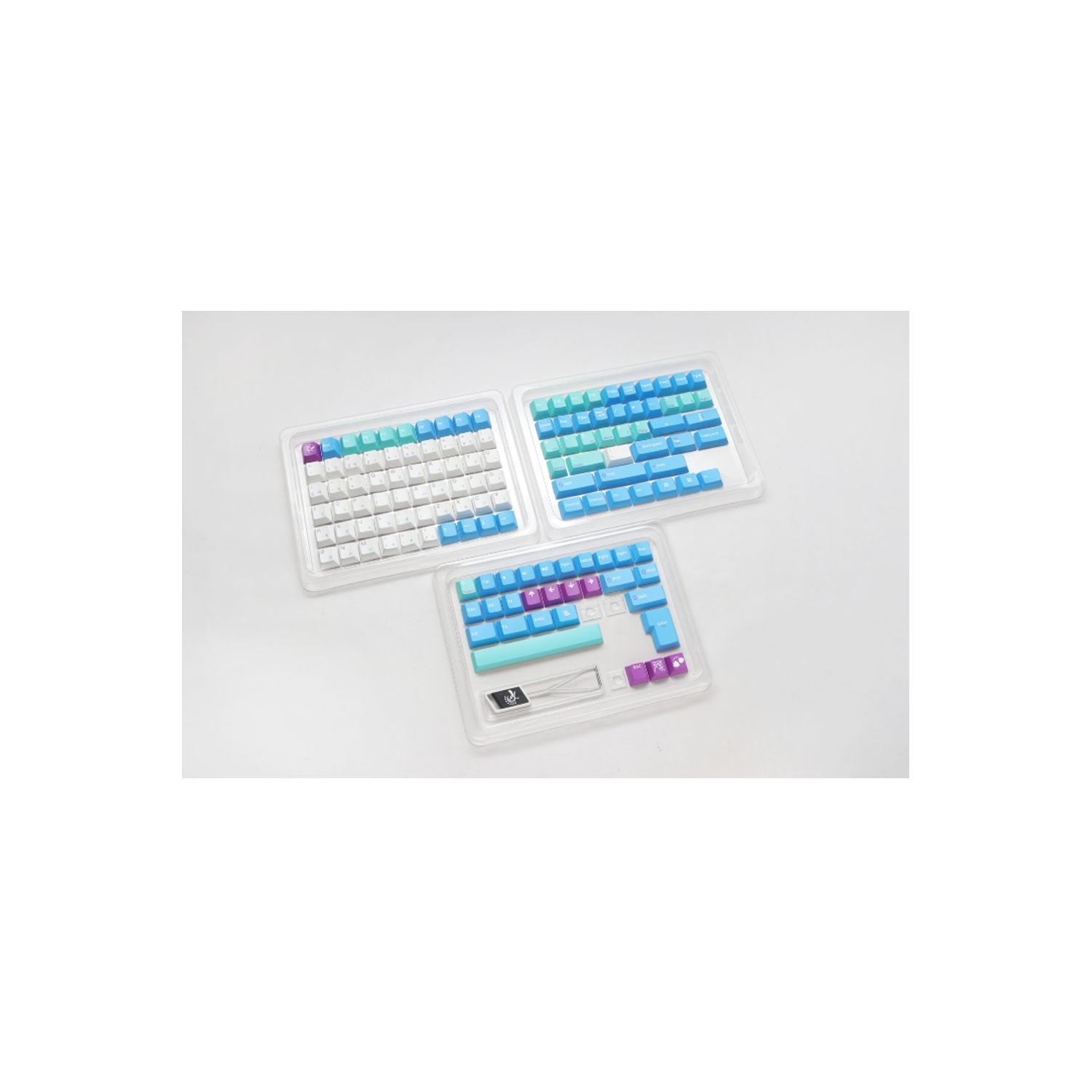 Ducky Frozen Llama - PBT Triple-shot Keycaps - 133 pcs - Compatible with Cherry MX switches