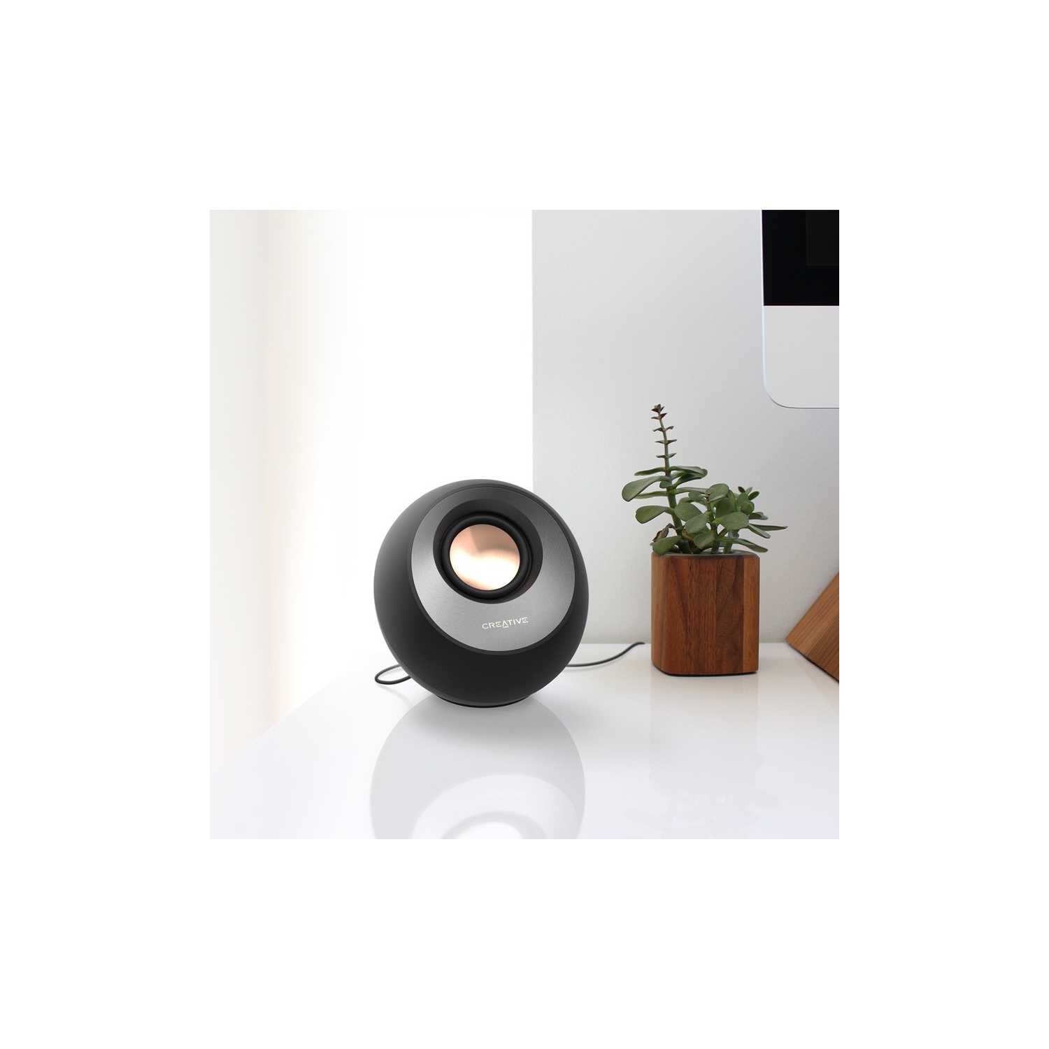 Creative Labs Pebble V3 2.0 Bluetooth Speaker System - Black