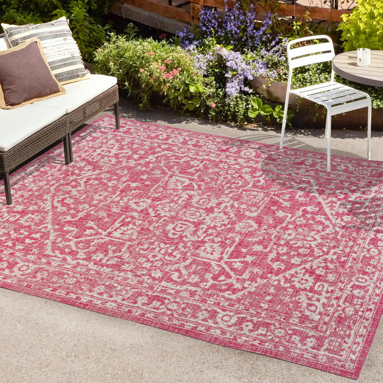 Malta Bohemian Medallion Textured Weave Indoor/Outdoor Area Rug