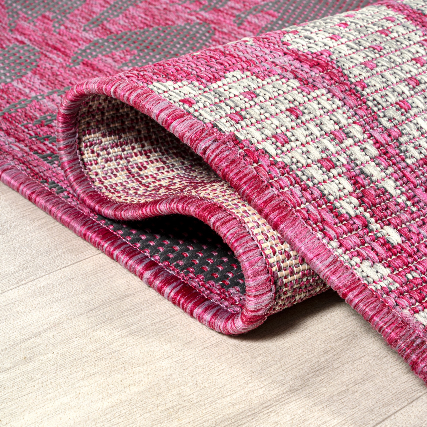 Tapis moderne tissé texturé à motif floral pour l'intérieur et l'extérieur Zinnia