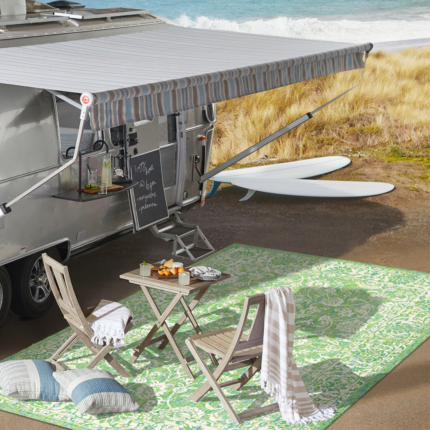 Tela Bohemian Textured Weave Floral Indoor/Outdoor Area Rug