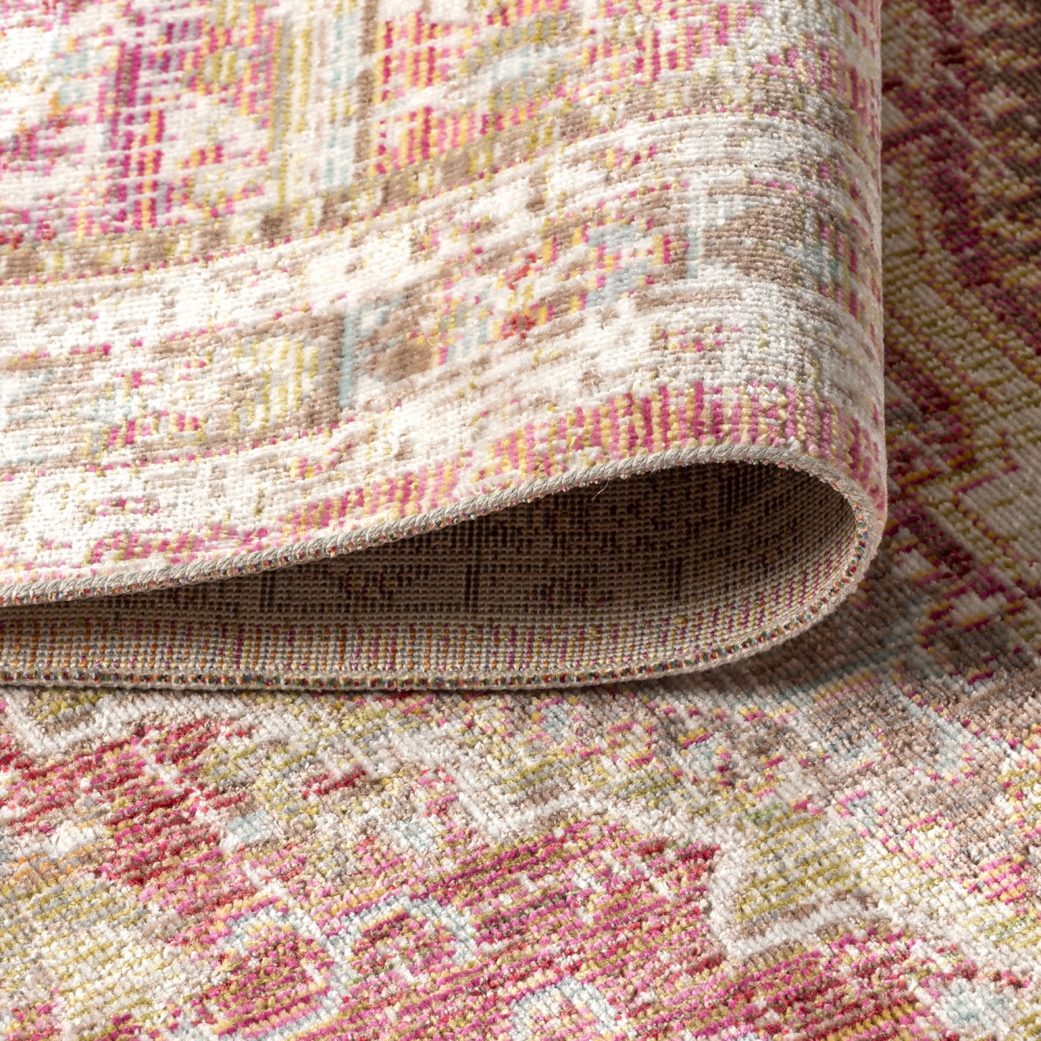 Petras Modern Ornate Medallion Area Rug