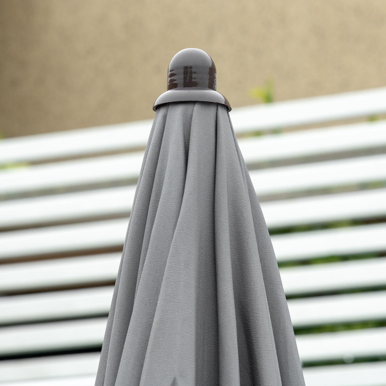 Ensemble patio de 6 pièces avec parasol, ensemble de meubles d'extérieur avec table ronde et 4 chaises pliantes pour jardin, pelouse, terrasse, gris