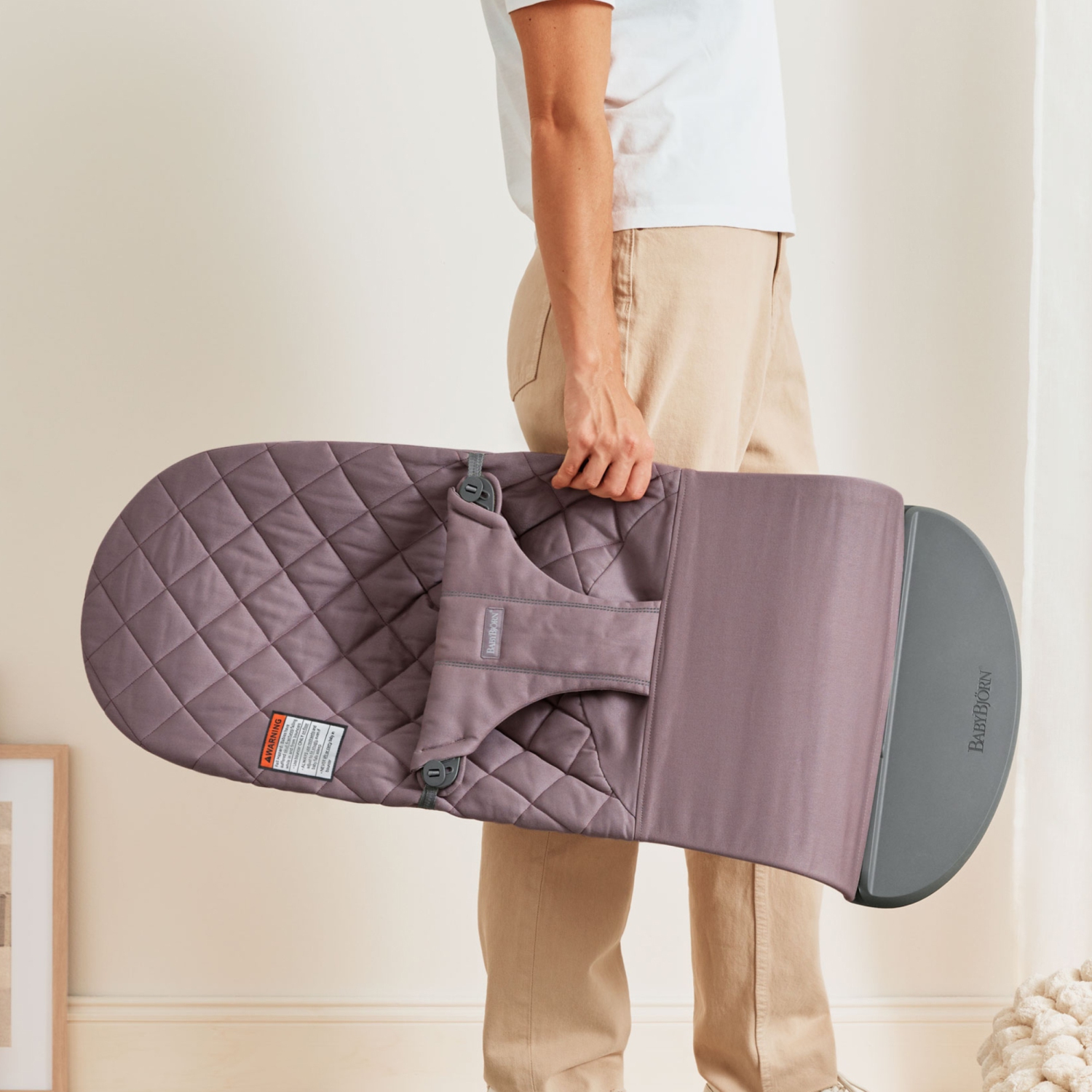 BabyBjorn Baby Carrier Mini in Woven Fabric - Black