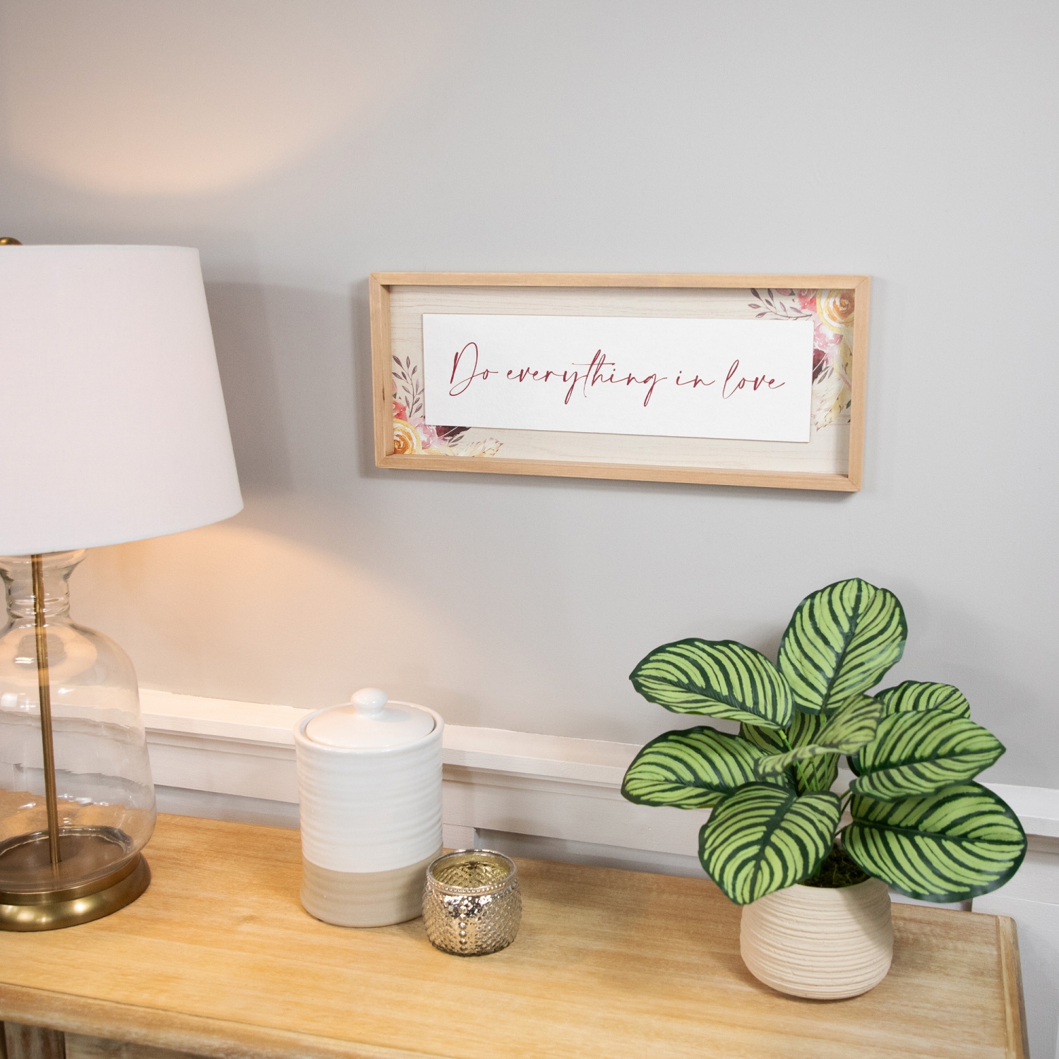 Affiche murale en bois Do Everything in Love, 19,75&nbsp;po