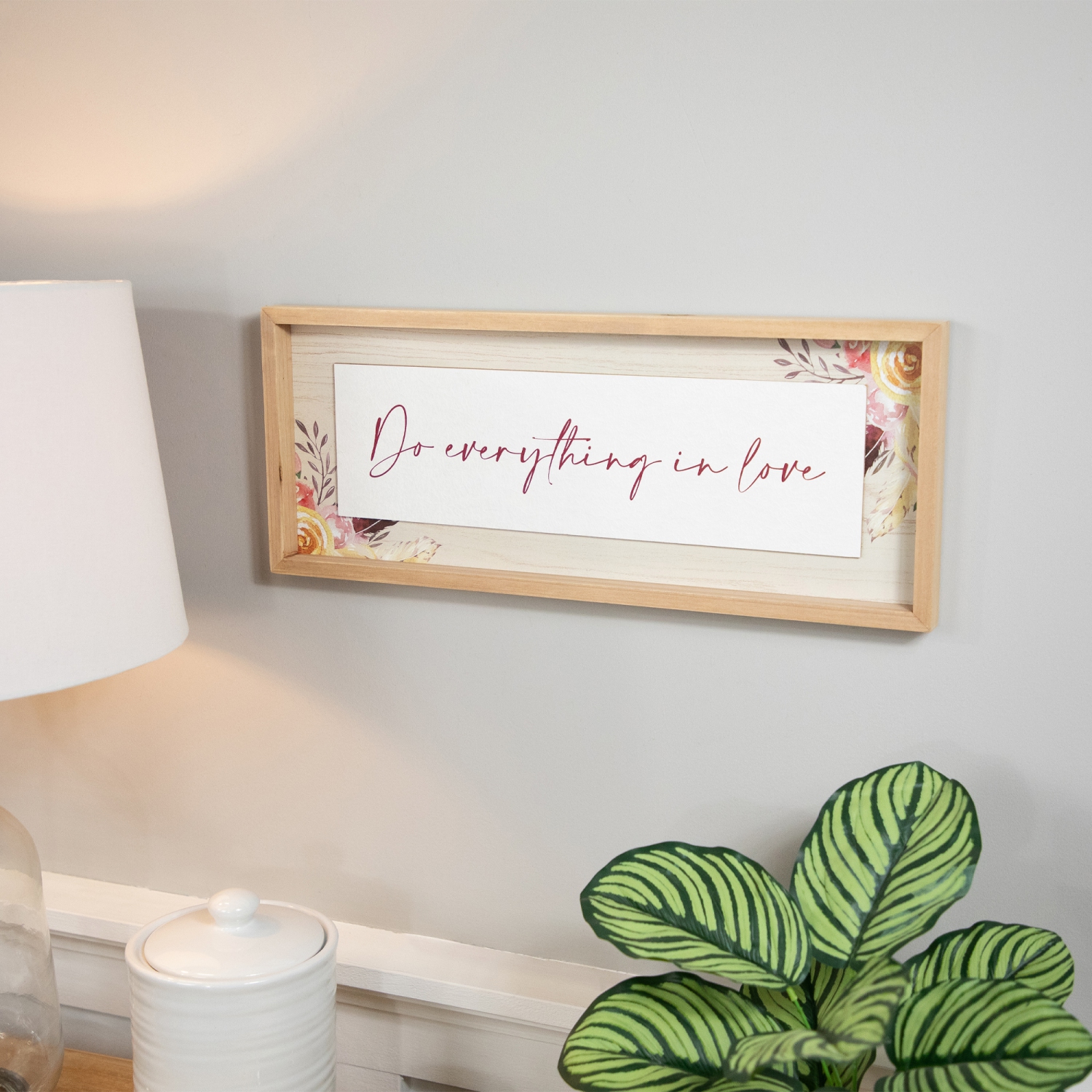 Affiche murale en bois Do Everything in Love, 19,75&nbsp;po