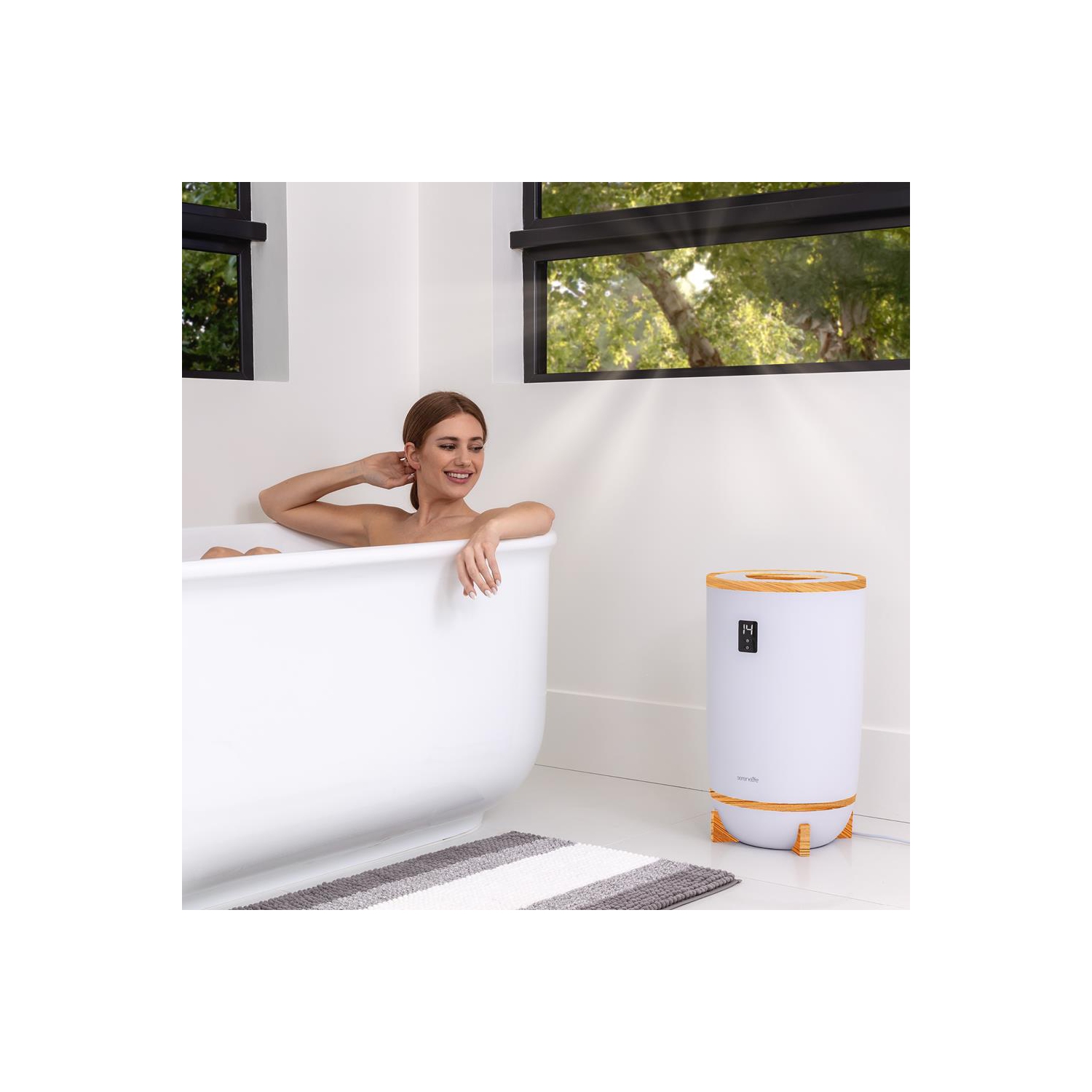 Chauffe-couverture SereneLife avec porte-disque parfumé et anneau LED, convient à deux grandes serviettes de bain, arrêt automatique, bambou, fini