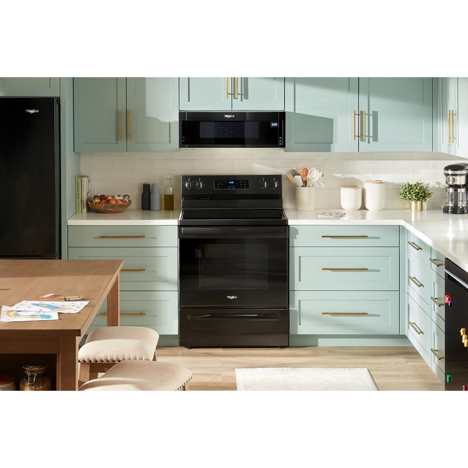 Whirlpool 3 Series 30" 5.3 Cu. Ft. Self-Clean 4-Element Freestanding Electric Range - Black