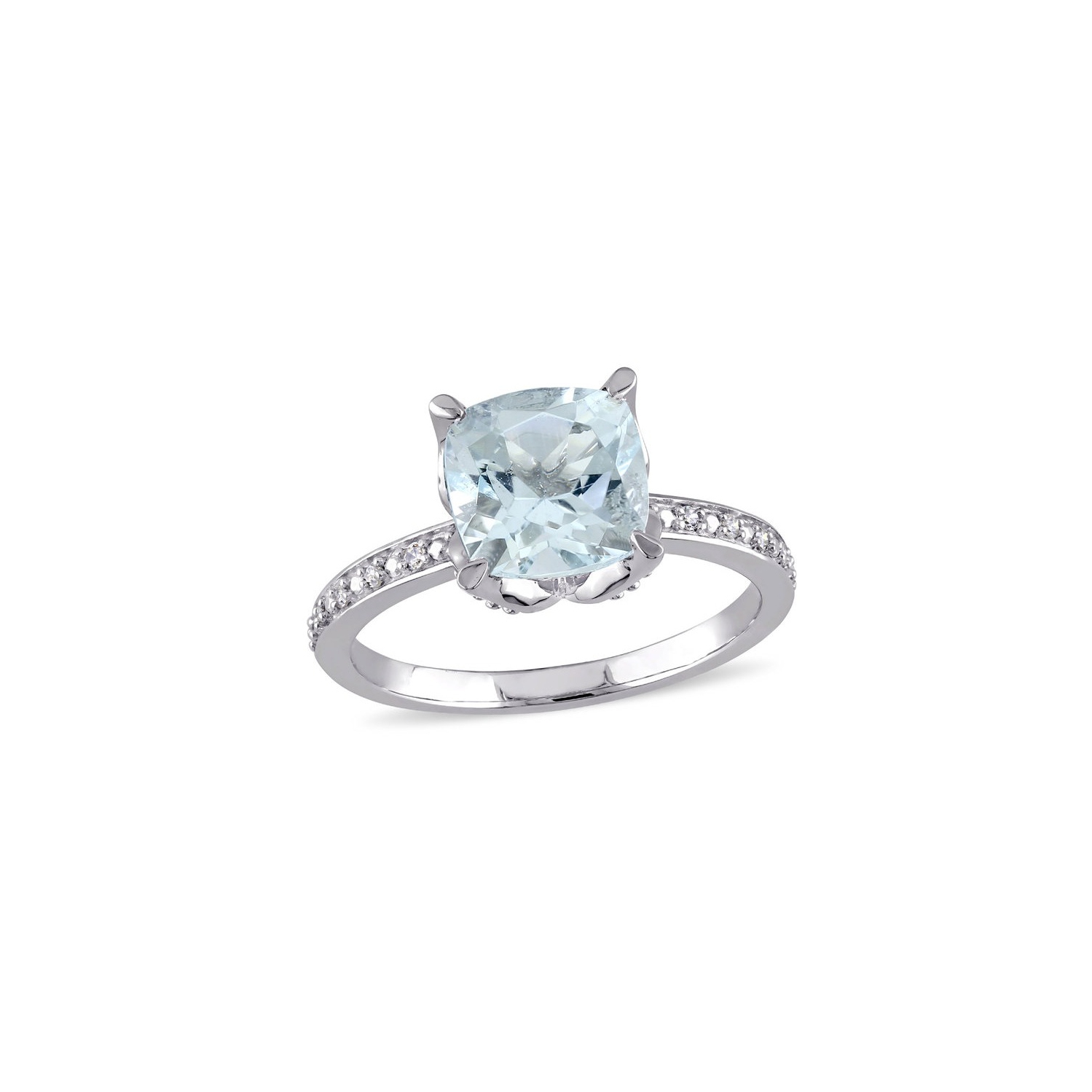 1.75 Carat Aquamarine Cushion-Cut Ring in 10K White Gold with Diamonds