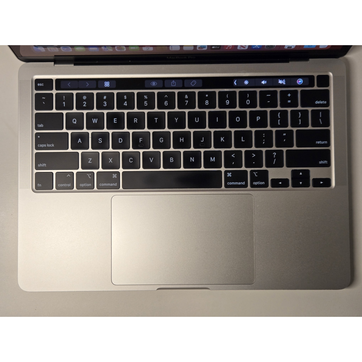 Refurbished (Good) Apple MacBook Pro 2020 i7 @ 2.3 GHz 32GB