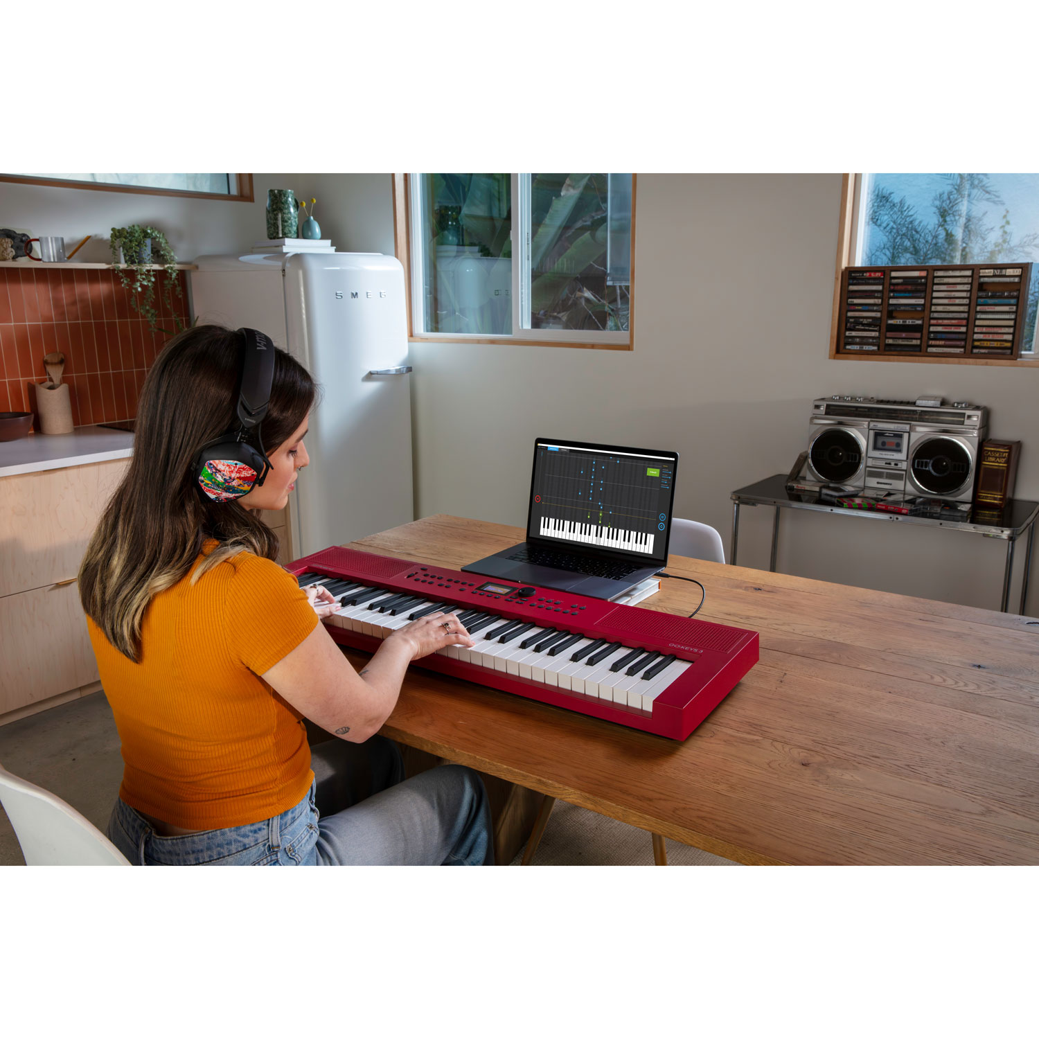 Roland GO:KEYS 3 61-Key Music Creation Keyboard - Dark Red
