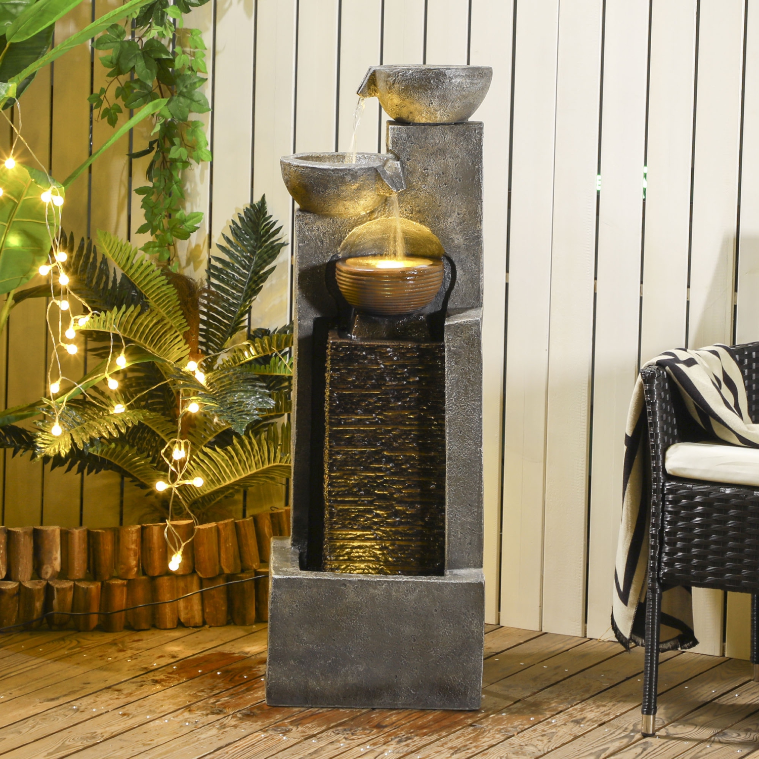 Fontaine d'eau Outsunny en cascade, fontaine à 5 niveaux avec lumières à DEL, débit réglable, fontaine extérieure en résine de 43,3 po pour jardin