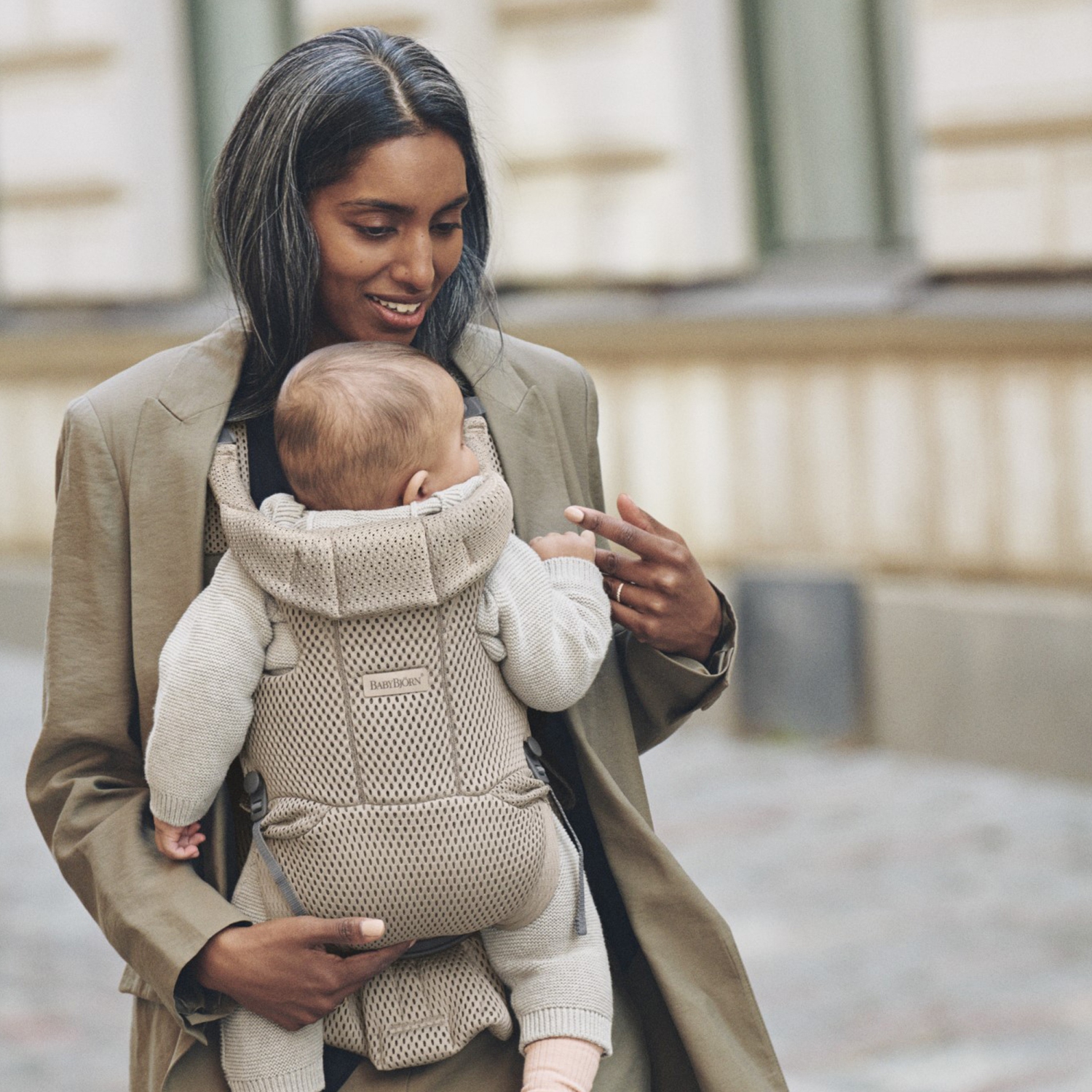 BabyBjorn Baby Carrier Free - 3D Mesh, Grey/Beige